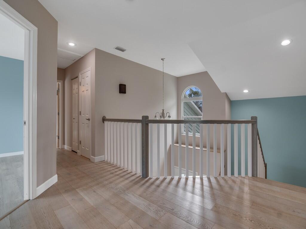 721 Shore Drive Property Photo 15