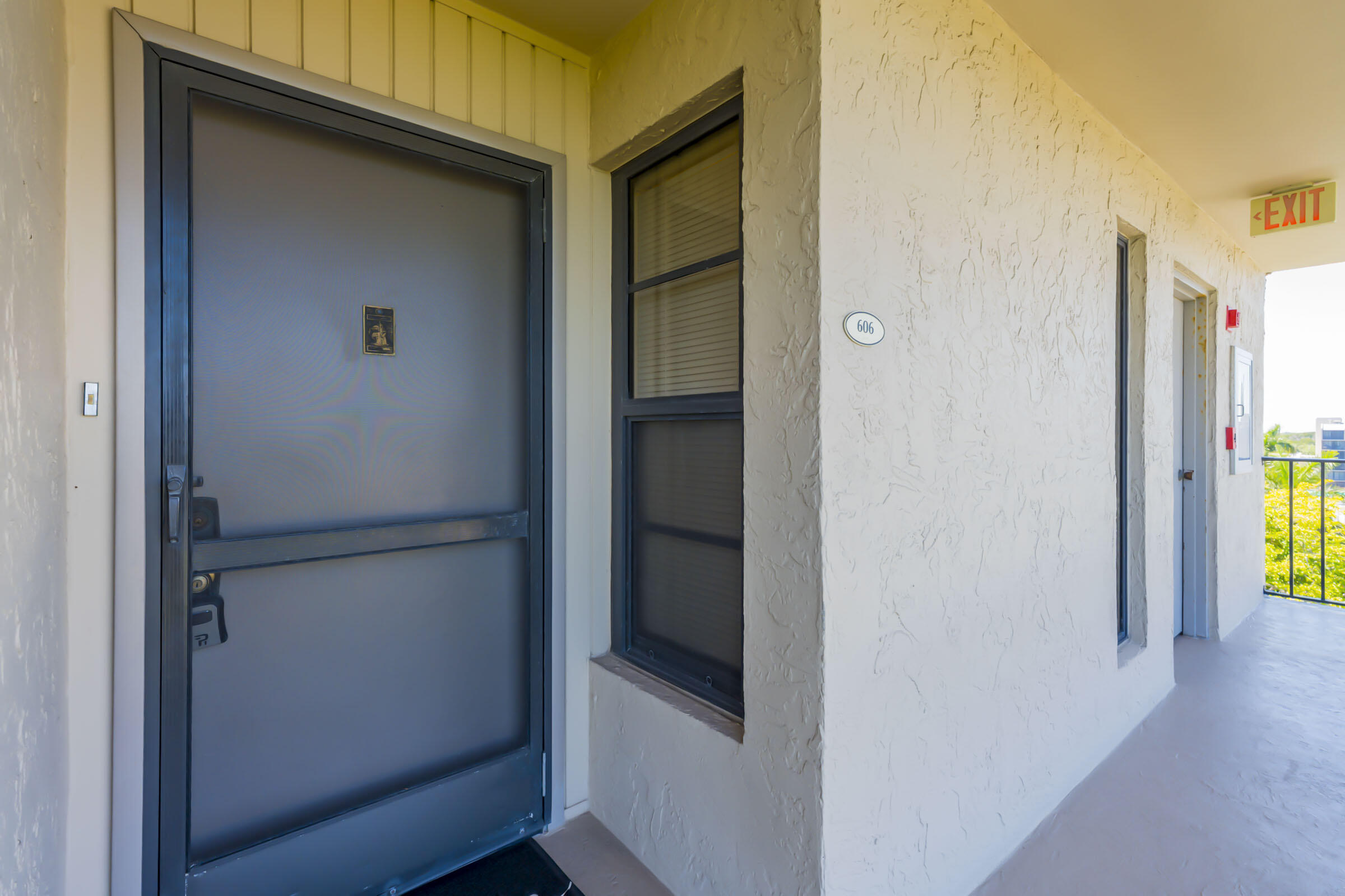 22 Royal Palm Way 606 Property Photo 6