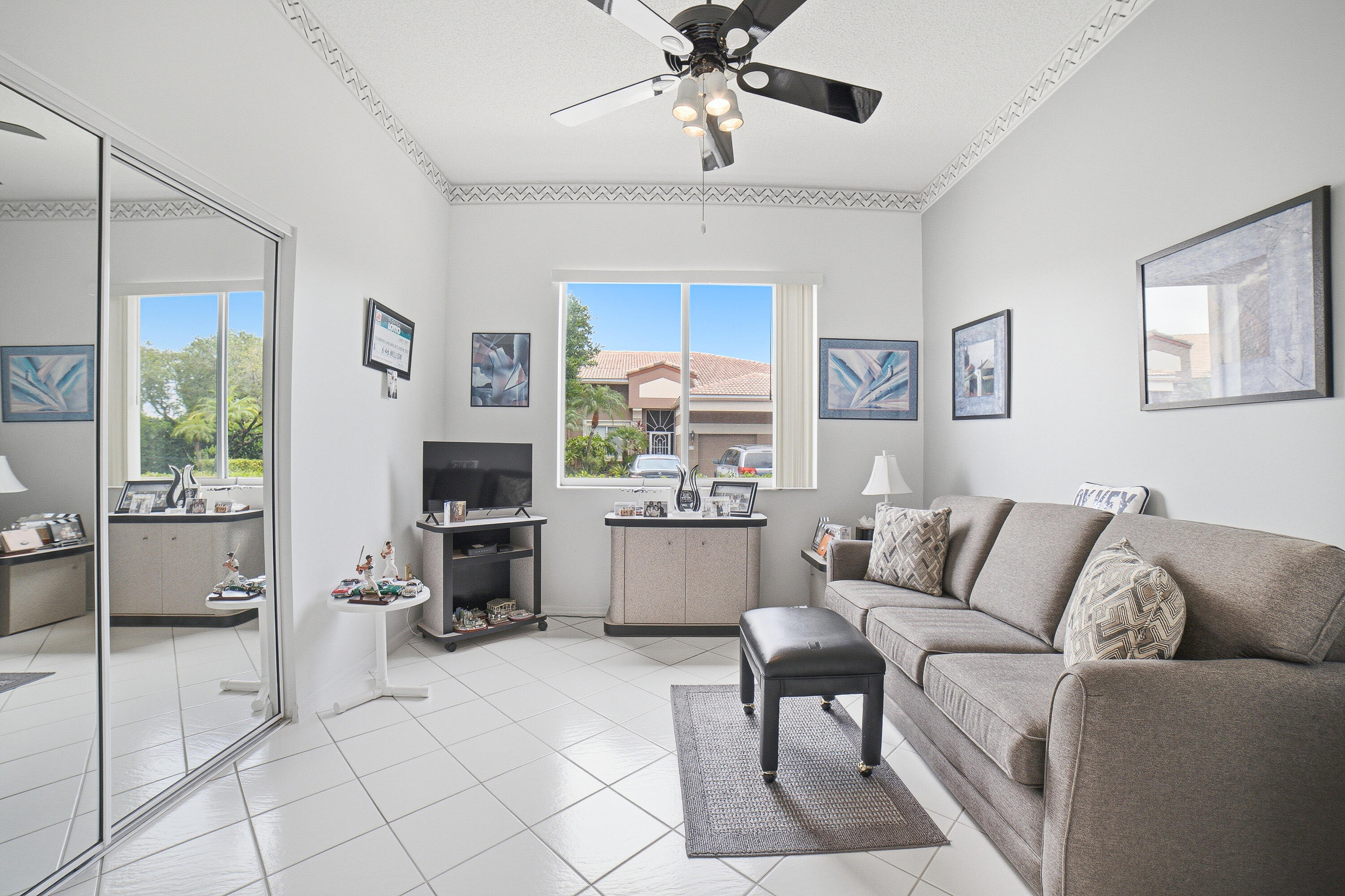 10216 Lombardy Drive Property Photo 14