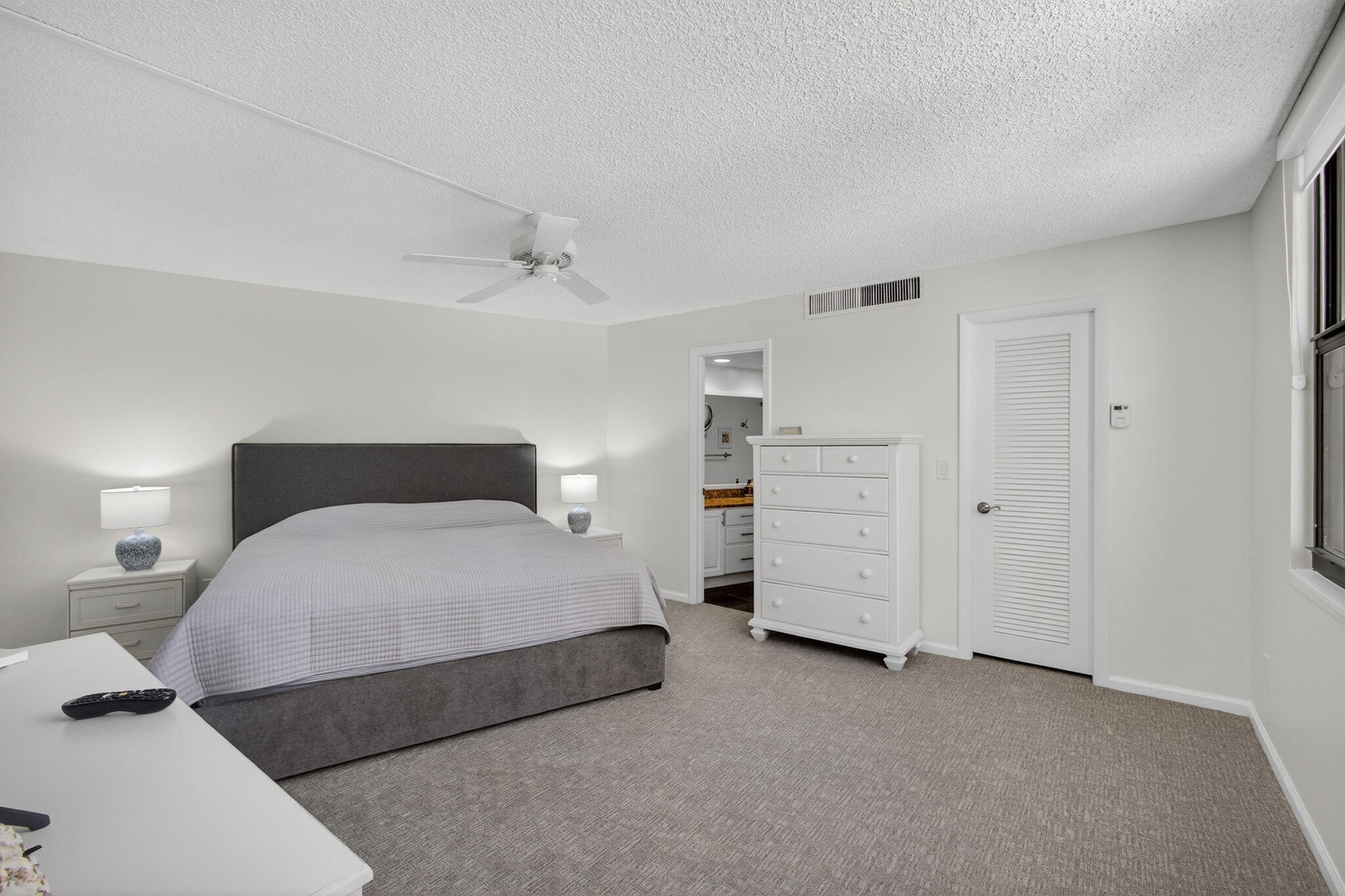 2800 N Ocean Drive A-3a Property Photo 16