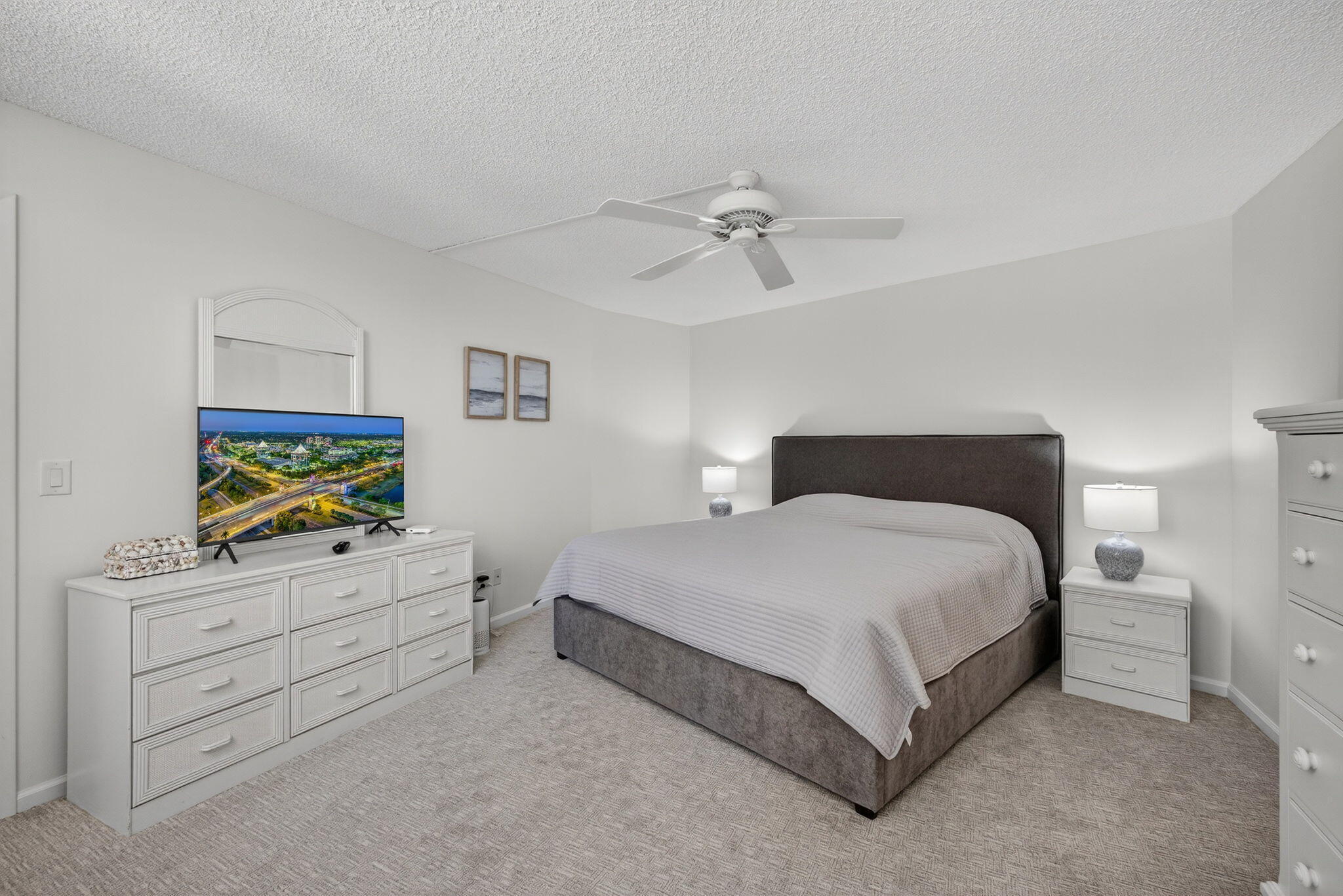 2800 N Ocean Drive A-3a Property Photo 17
