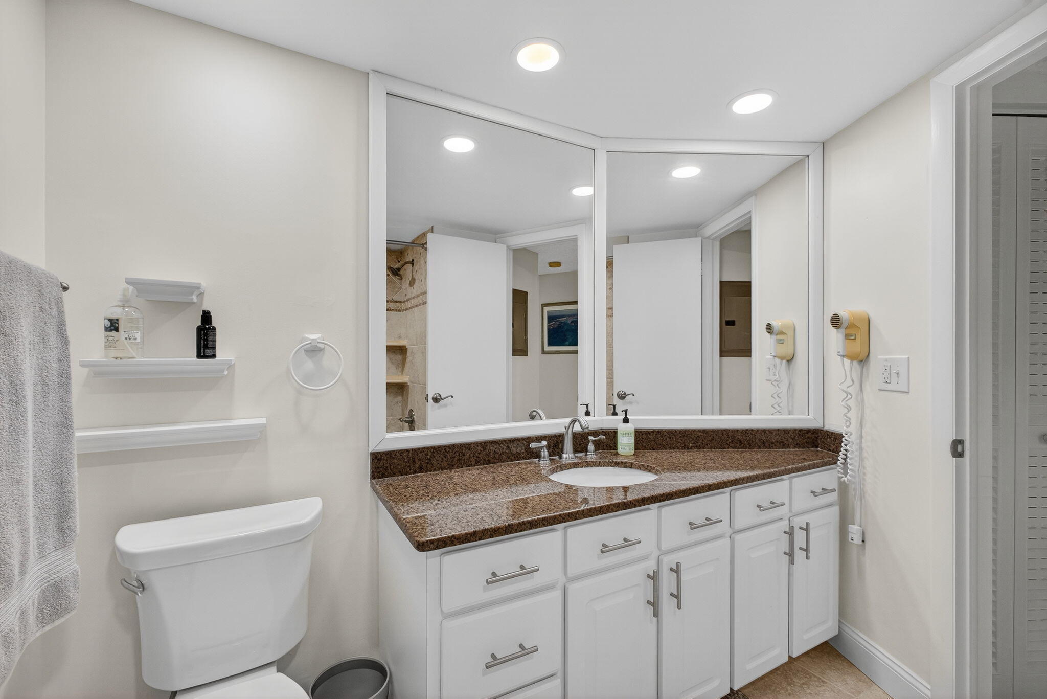 2800 N Ocean Drive A-3a Property Photo 28