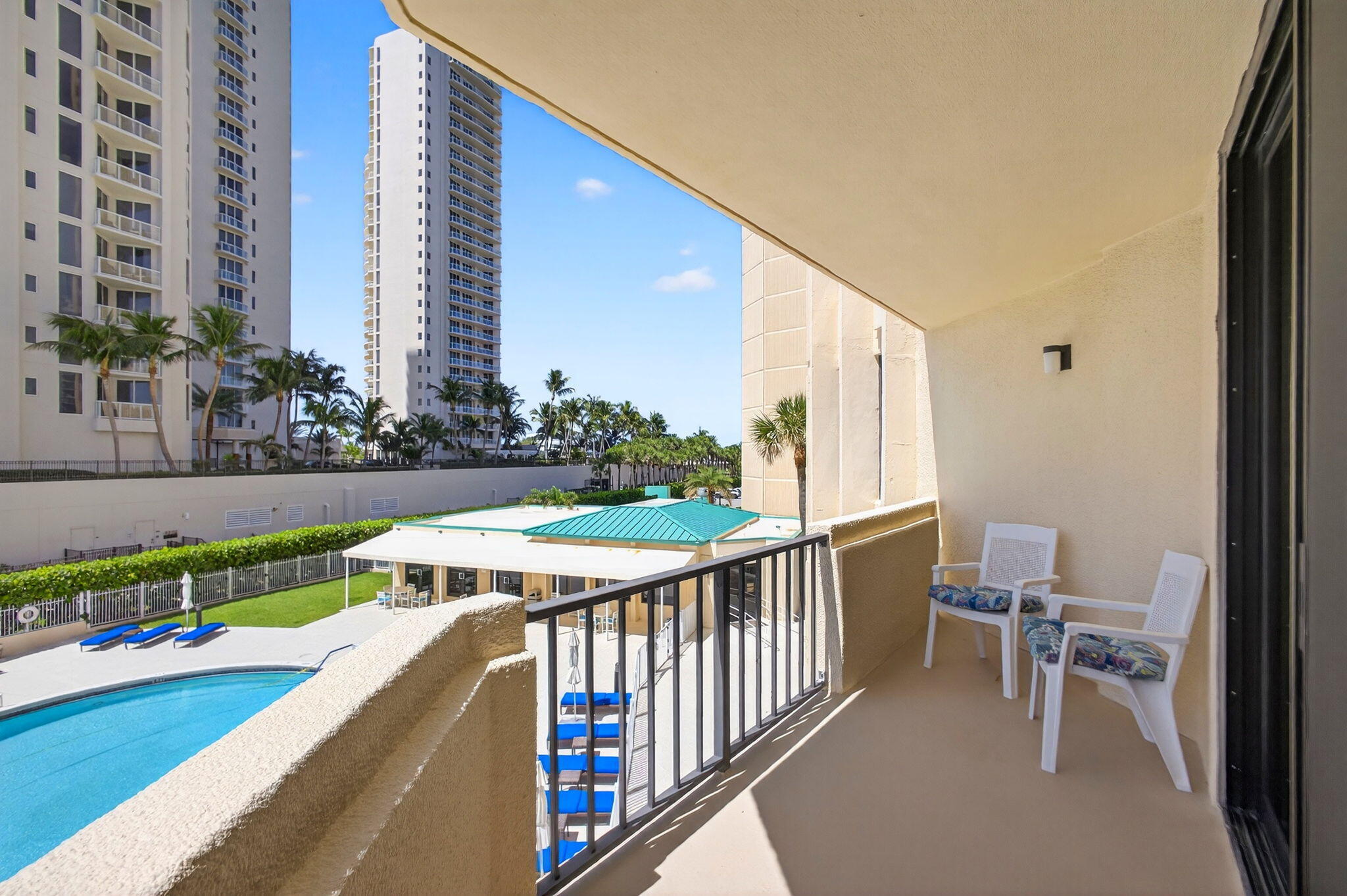 2800 N Ocean Drive A-3a Property Photo 36