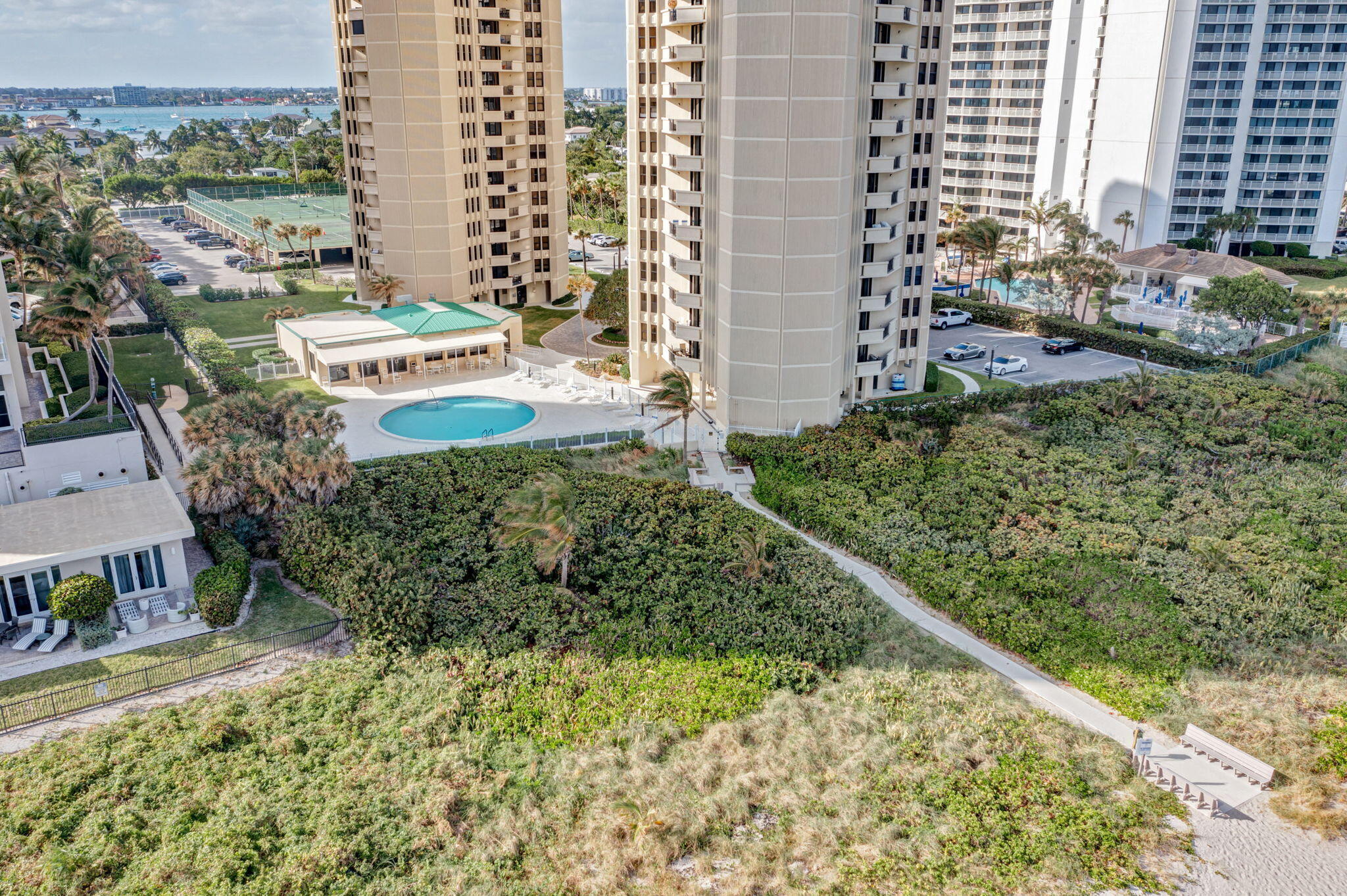 2800 N Ocean Drive A-3a Property Photo 70