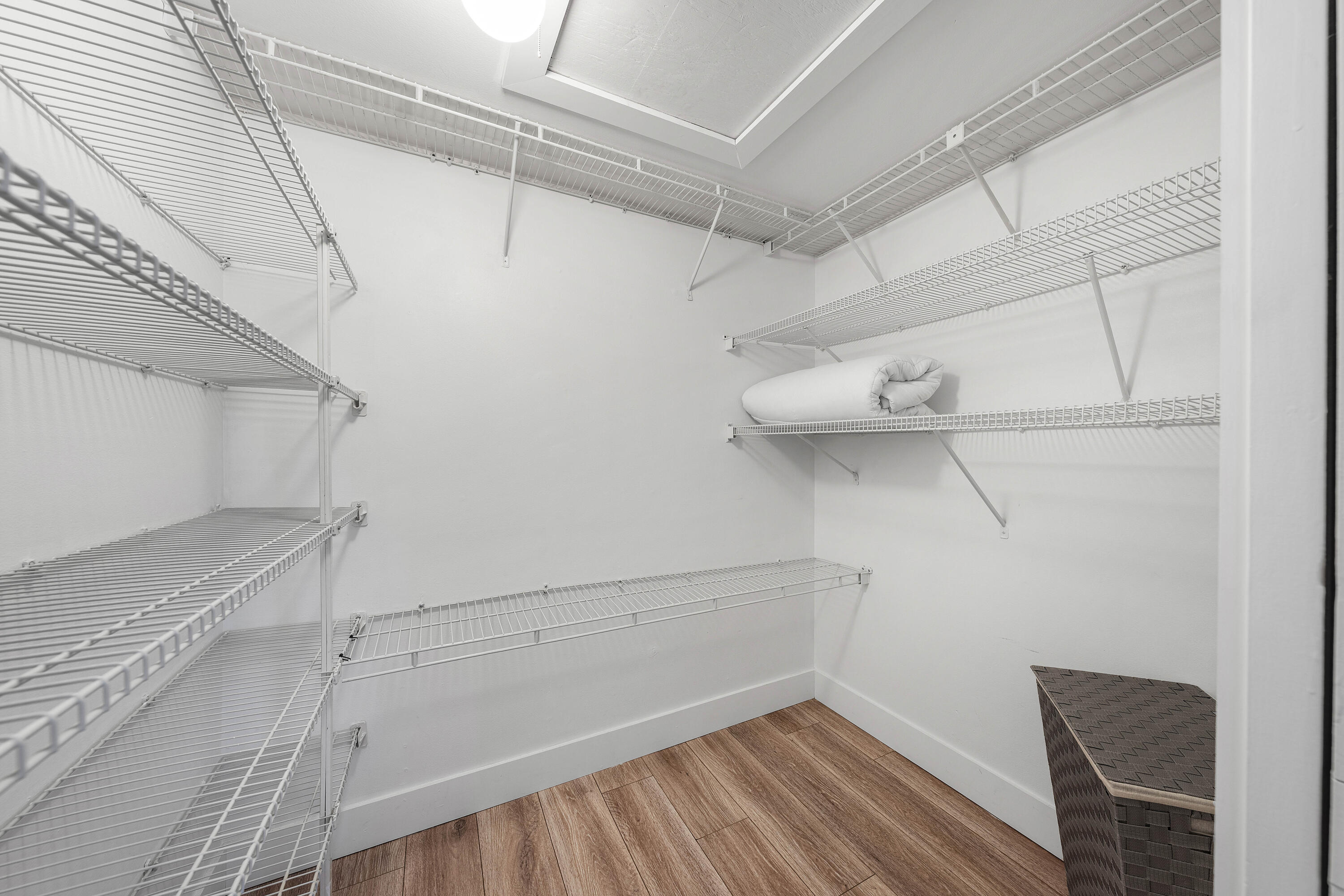 11863 Wimbledon Circle 504 Property Photo 19