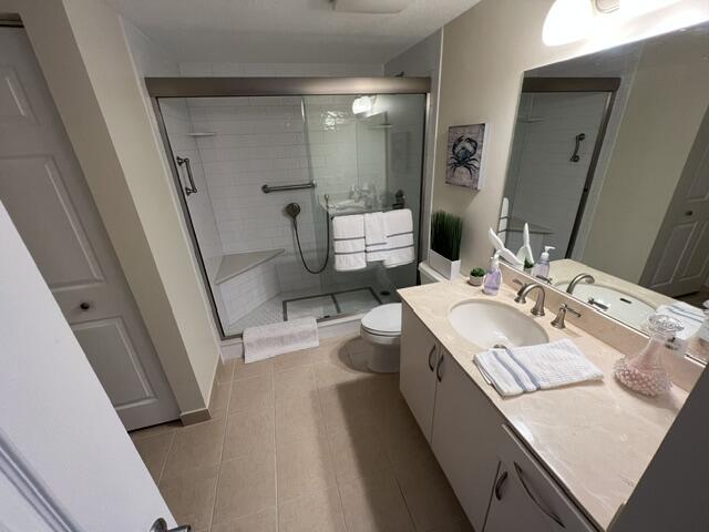 511 Lucerne Avenue 316 Property Photo 14
