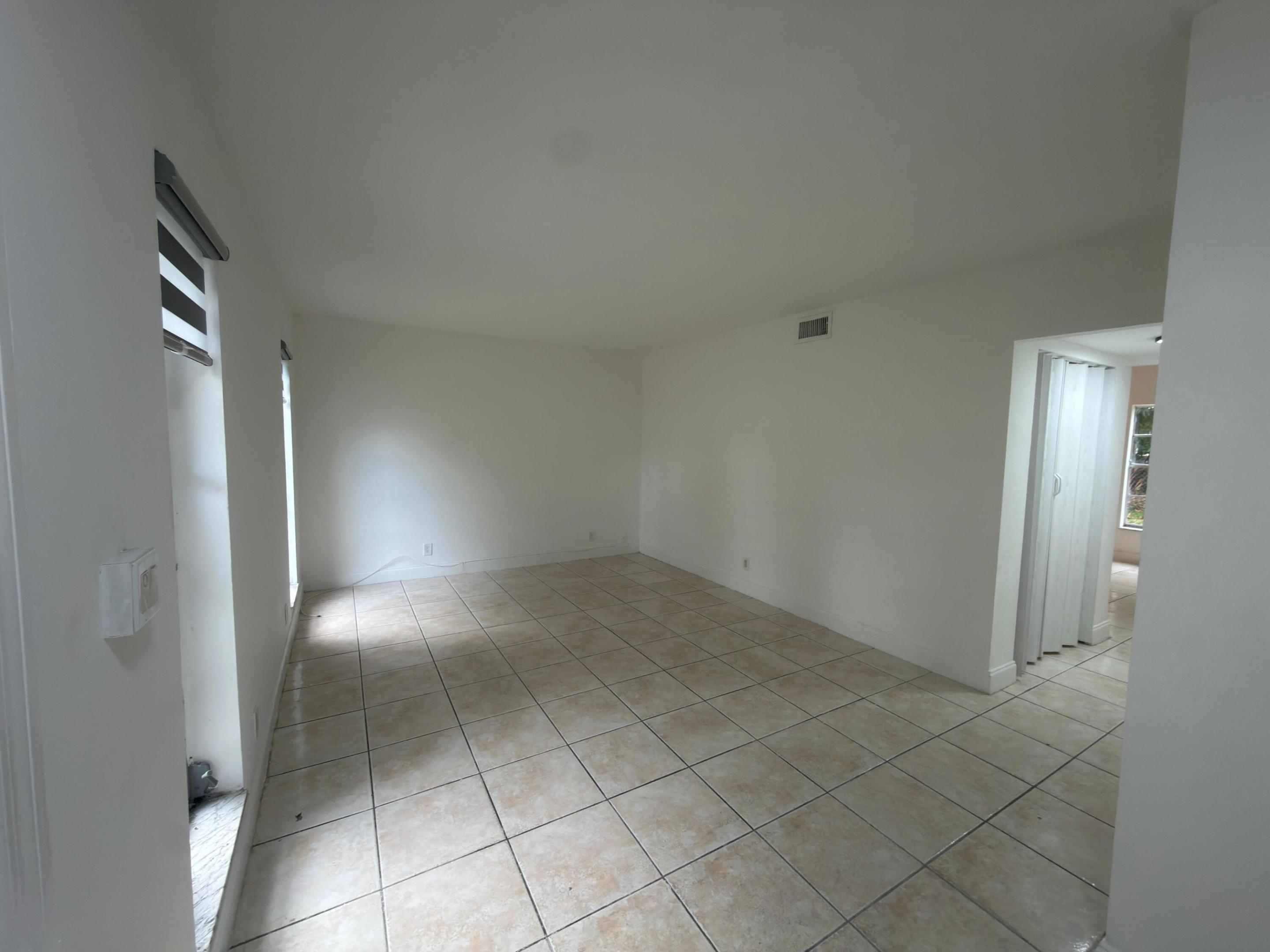 6583 Boulevard Of Champions Property Photo 4