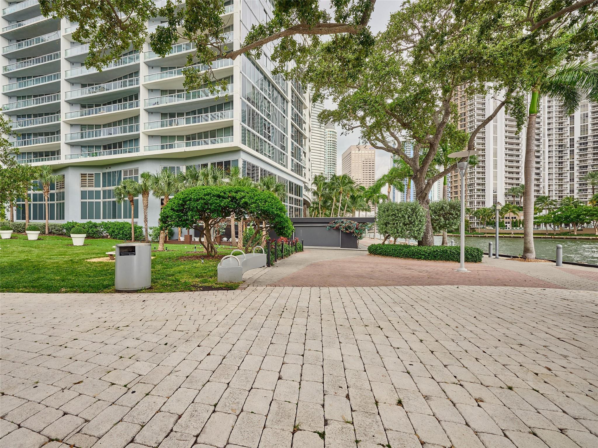 495 Brickell Avenue 4506 Property Photo 9