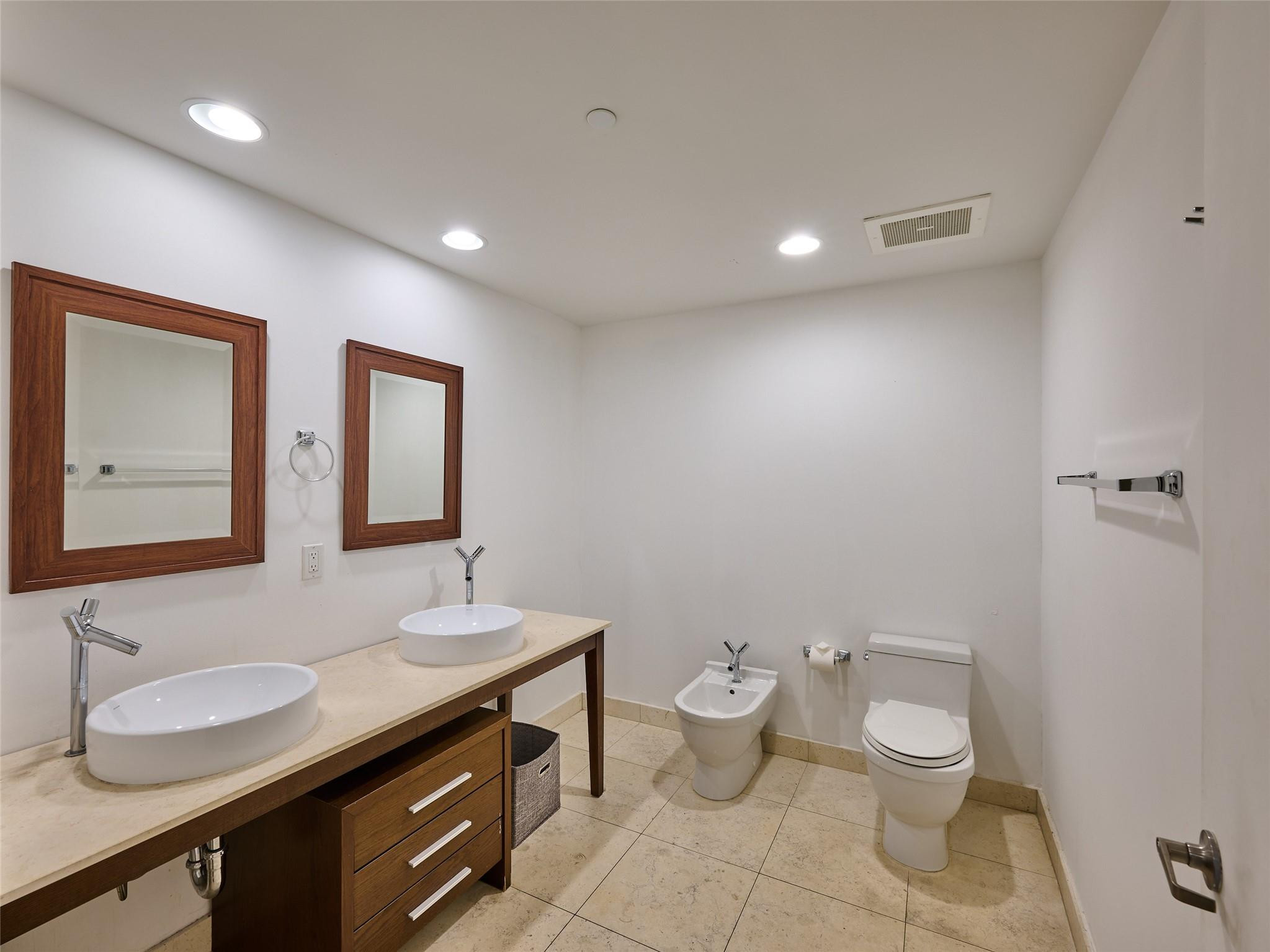 495 Brickell Avenue 4506 Property Photo 13