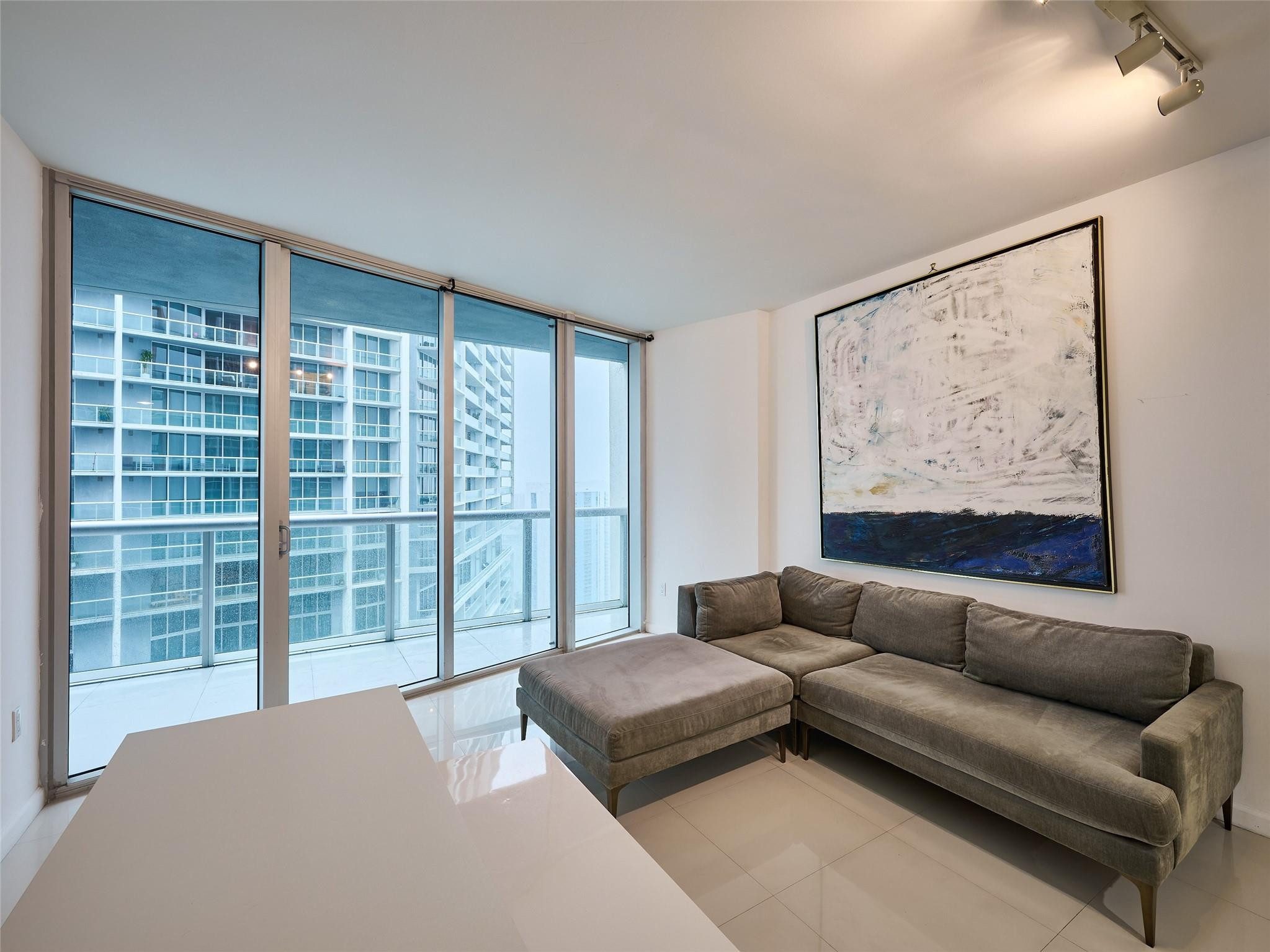 495 Brickell Avenue 4506 Property Photo 25