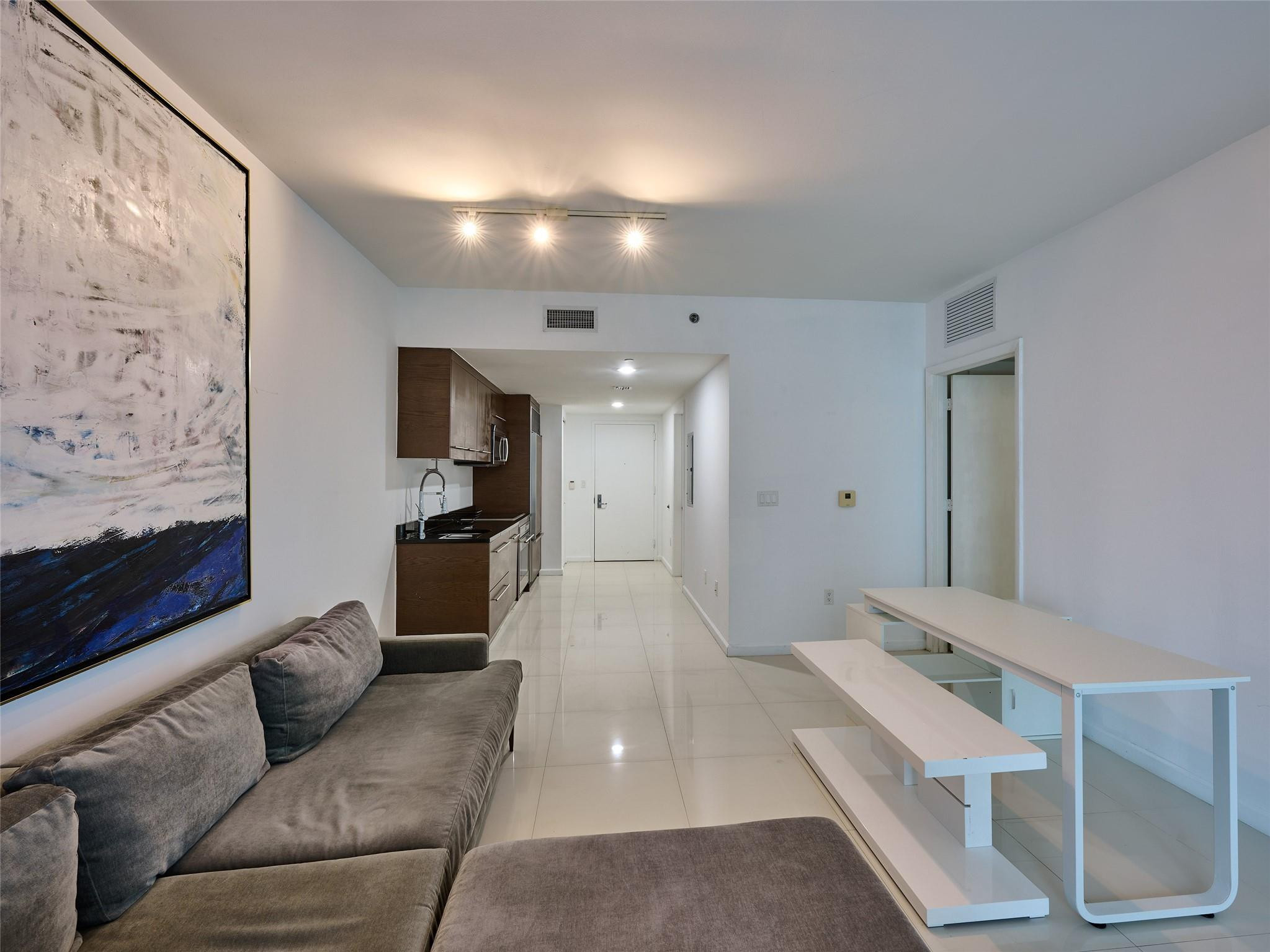 495 Brickell Avenue 4506 Property Photo 28
