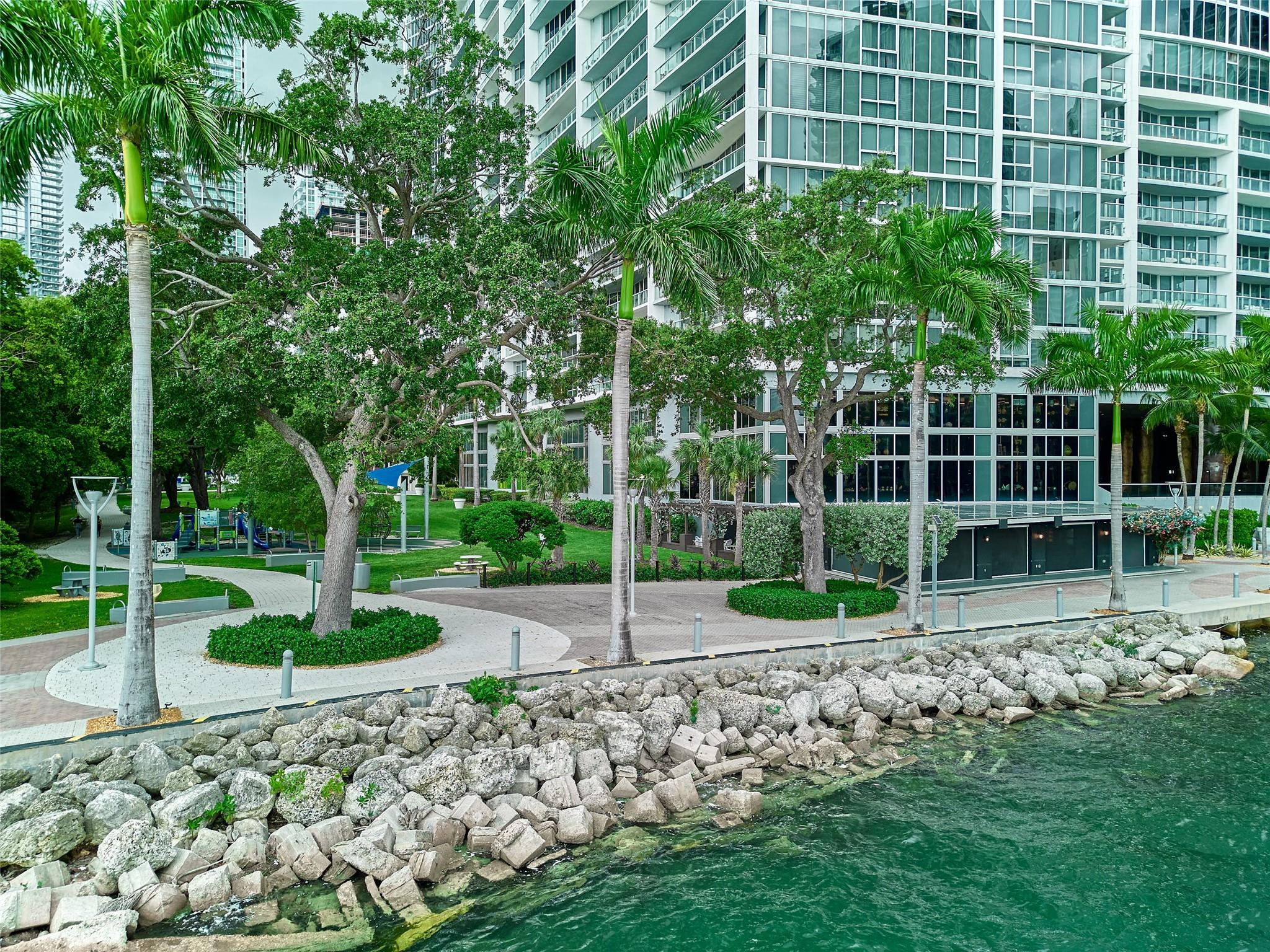 495 Brickell Avenue 4506 Property Photo 40