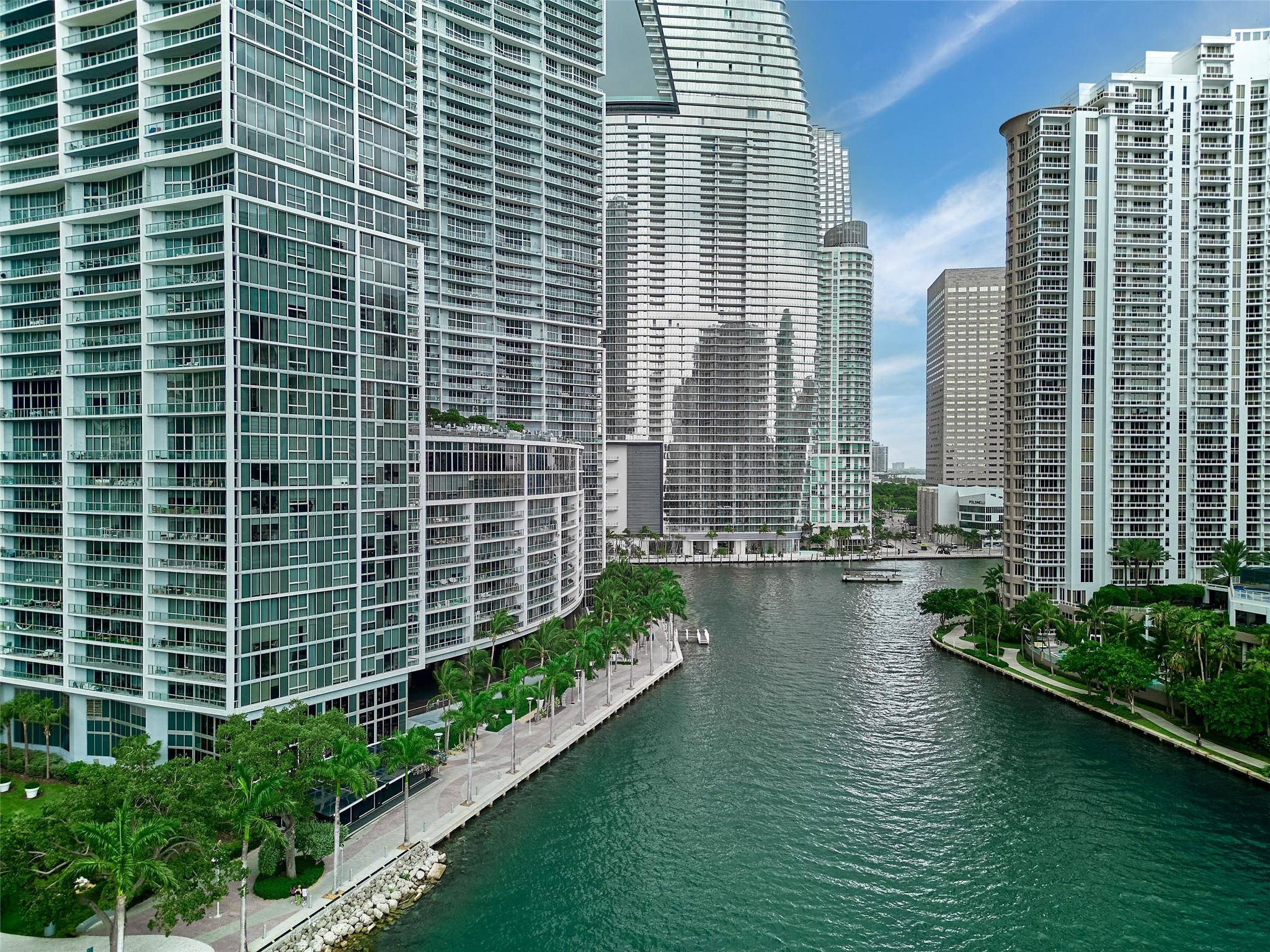 495 Brickell Avenue 4506 Property Photo 42