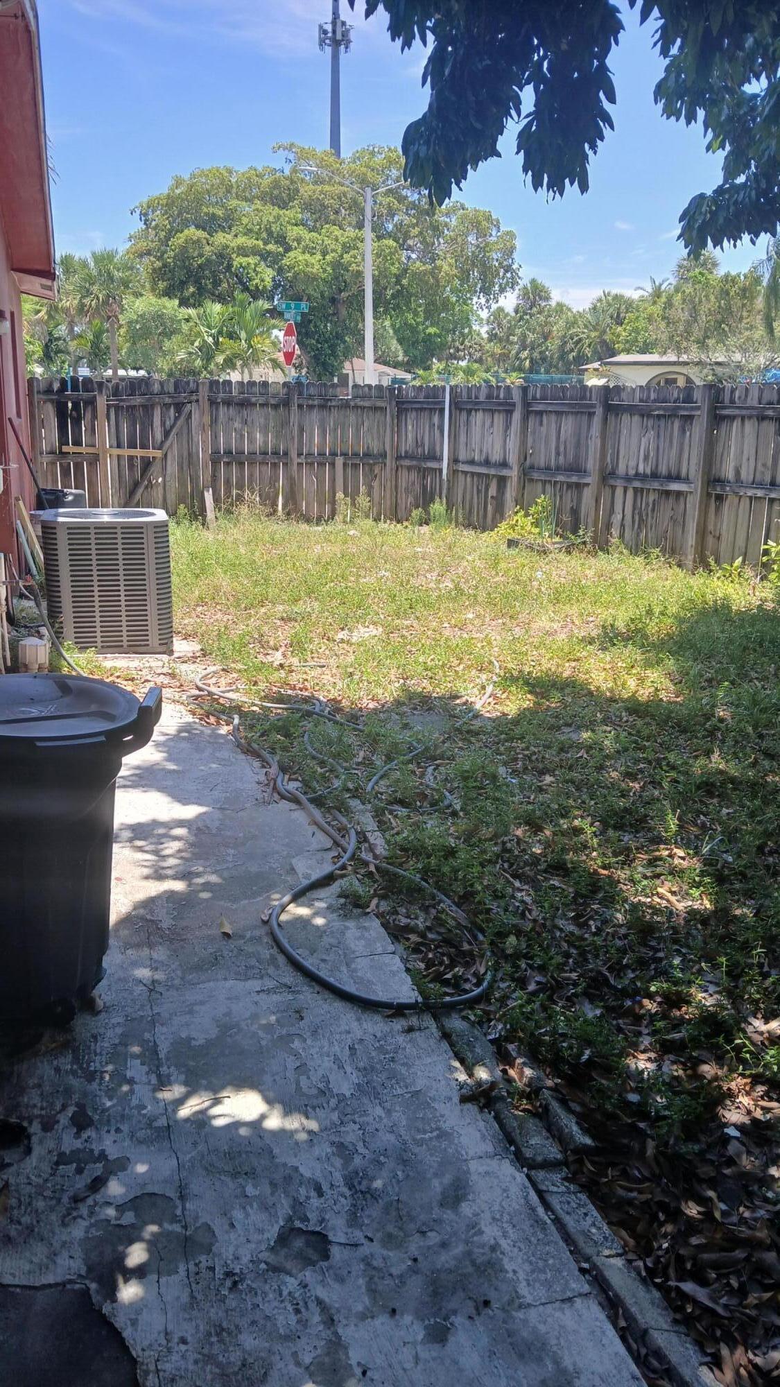 6231 Sw 9th Place Property Photo 10