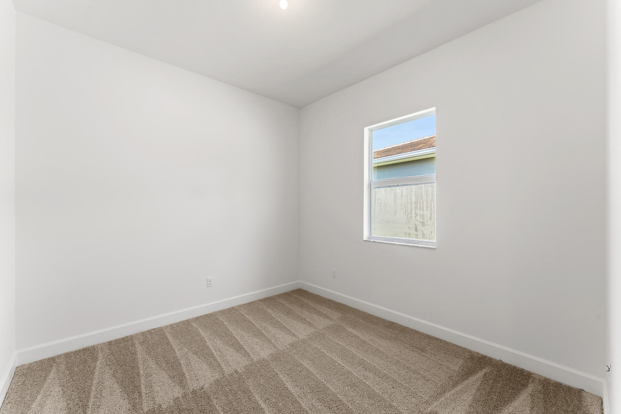 14198 Sw Artesia Drive Sw Property Photo 8