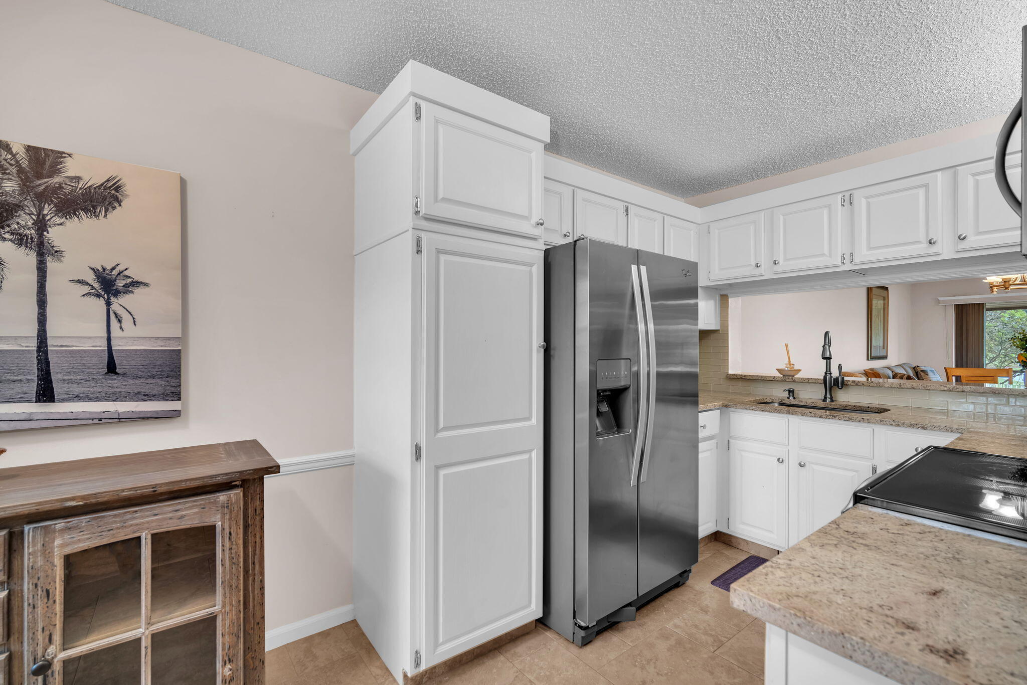 2061 Keystone Drive B Property Photo 5