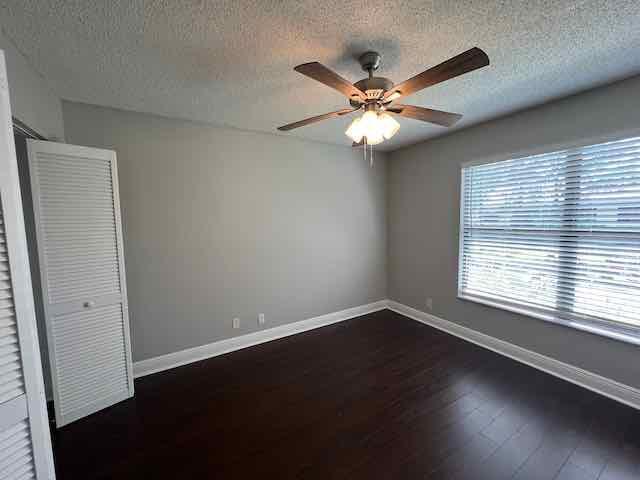 1700 Windorah Way E Property Photo 6