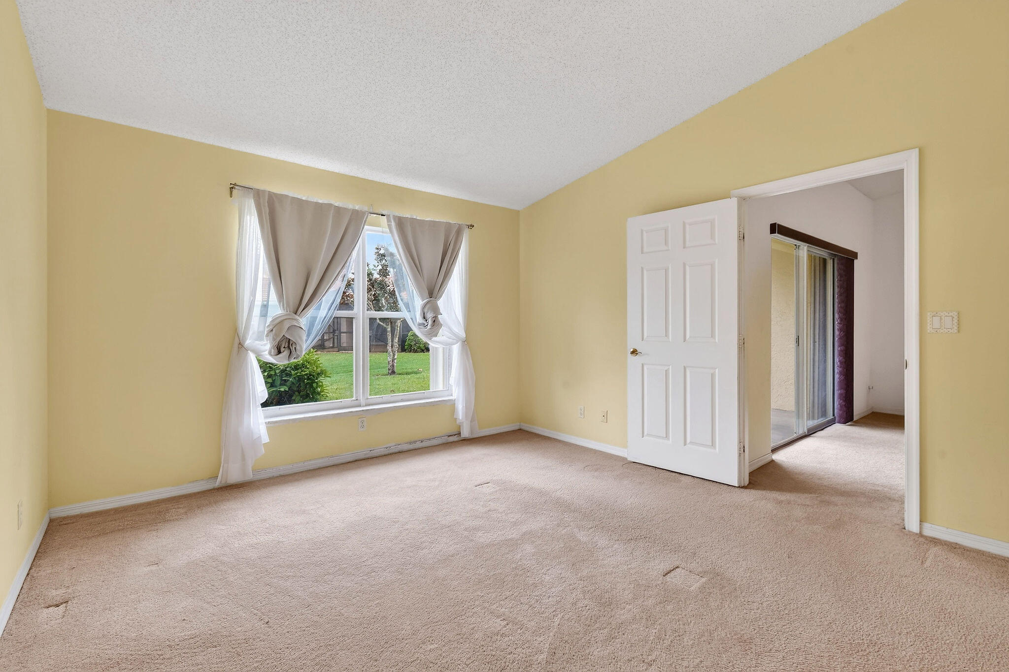 9442 Bridgeport Drive Property Photo 28