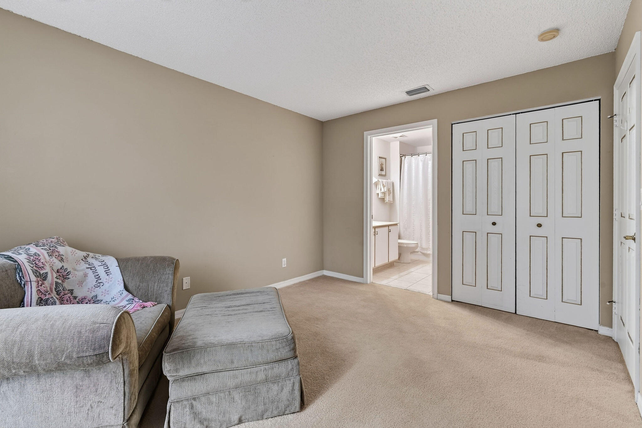 9442 Bridgeport Drive Property Photo 39