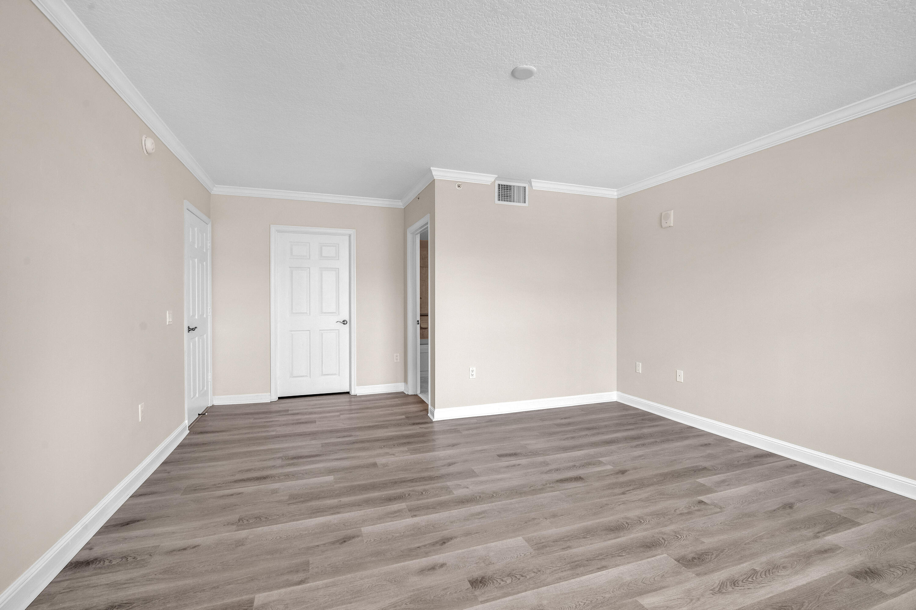 101 Plaza Real S 829 Property Photo 26