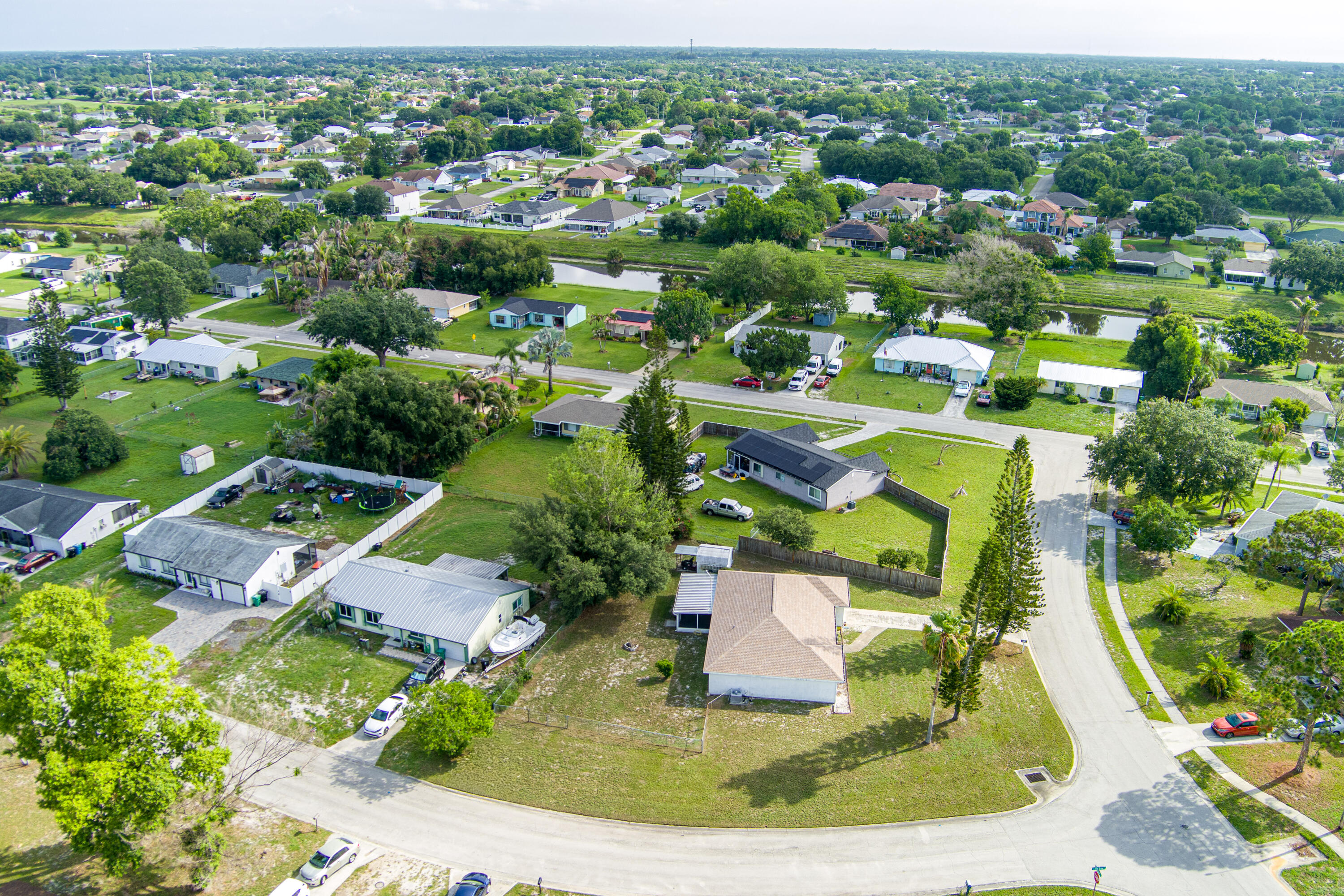 3120 Sw Landale Boulevard Property Photo 10