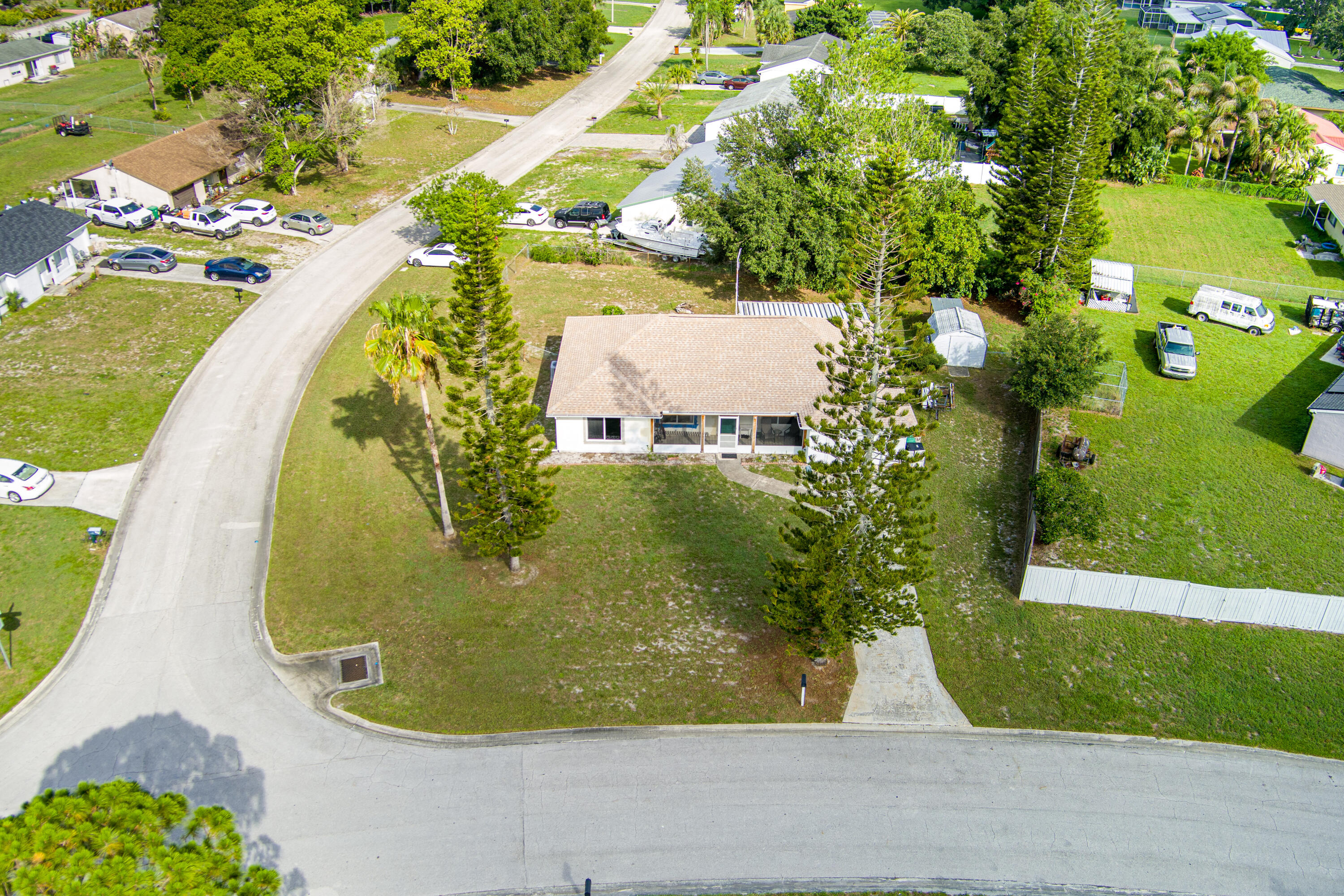 3120 Sw Landale Boulevard Property Photo 15