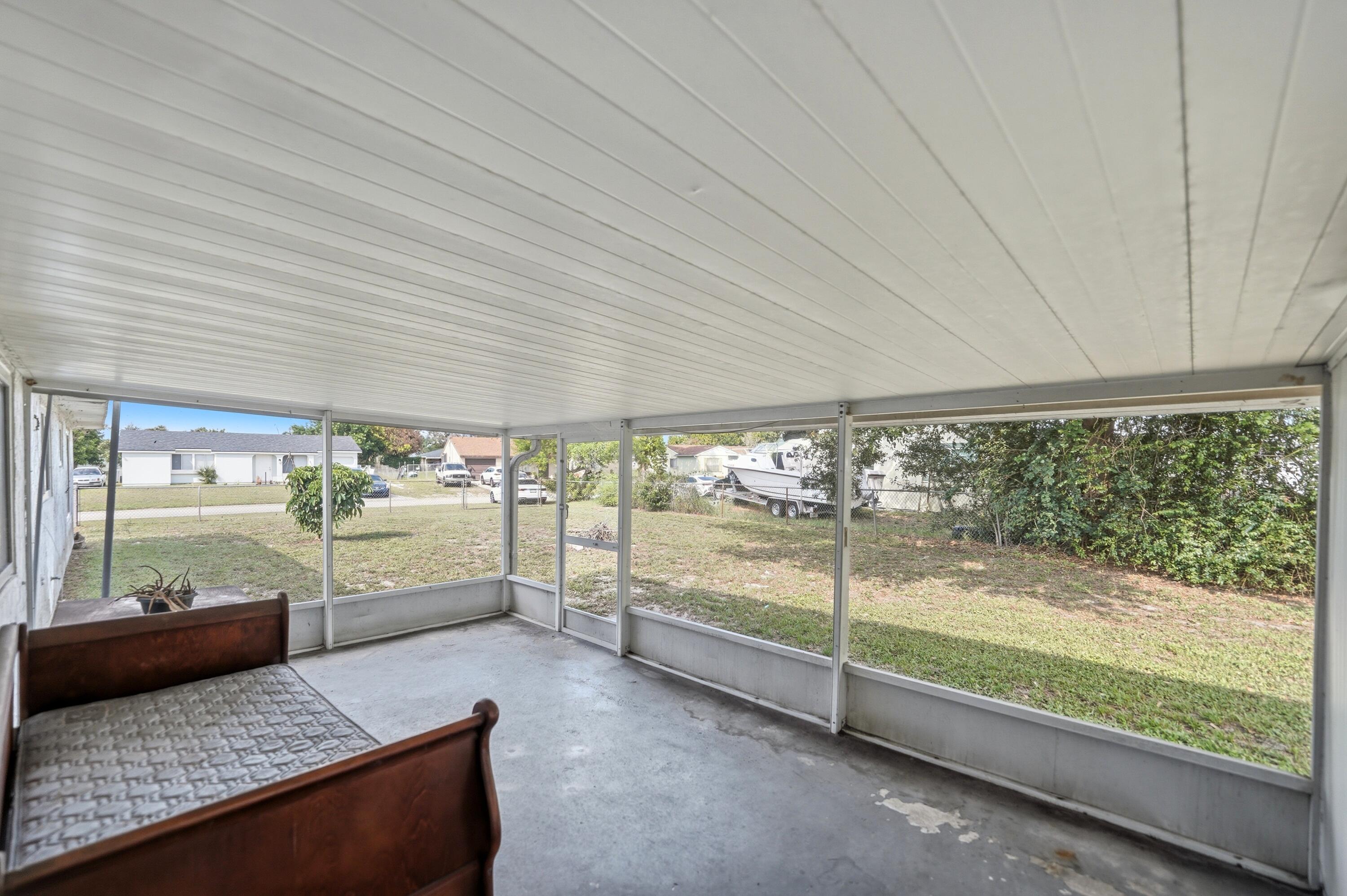 3120 Sw Landale Boulevard Property Photo 22