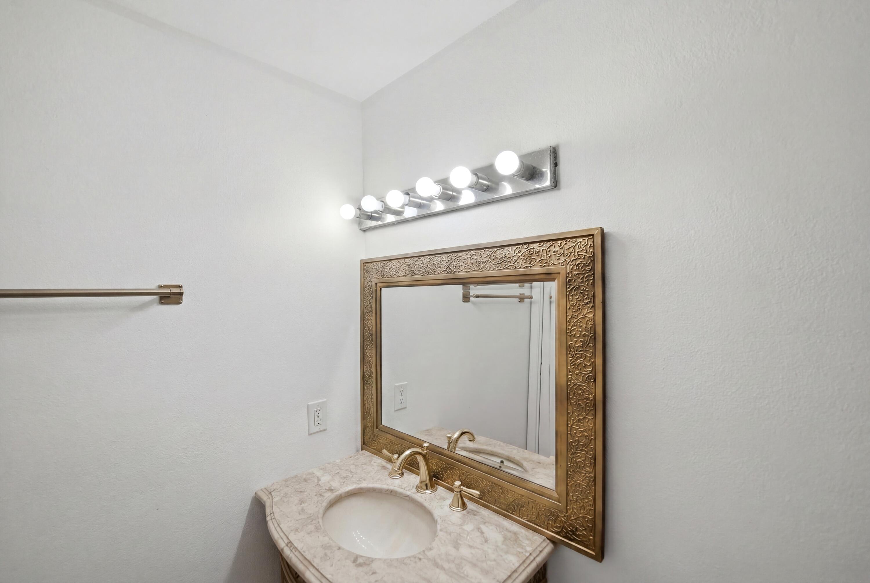 3120 Sw Landale Boulevard Property Photo 43
