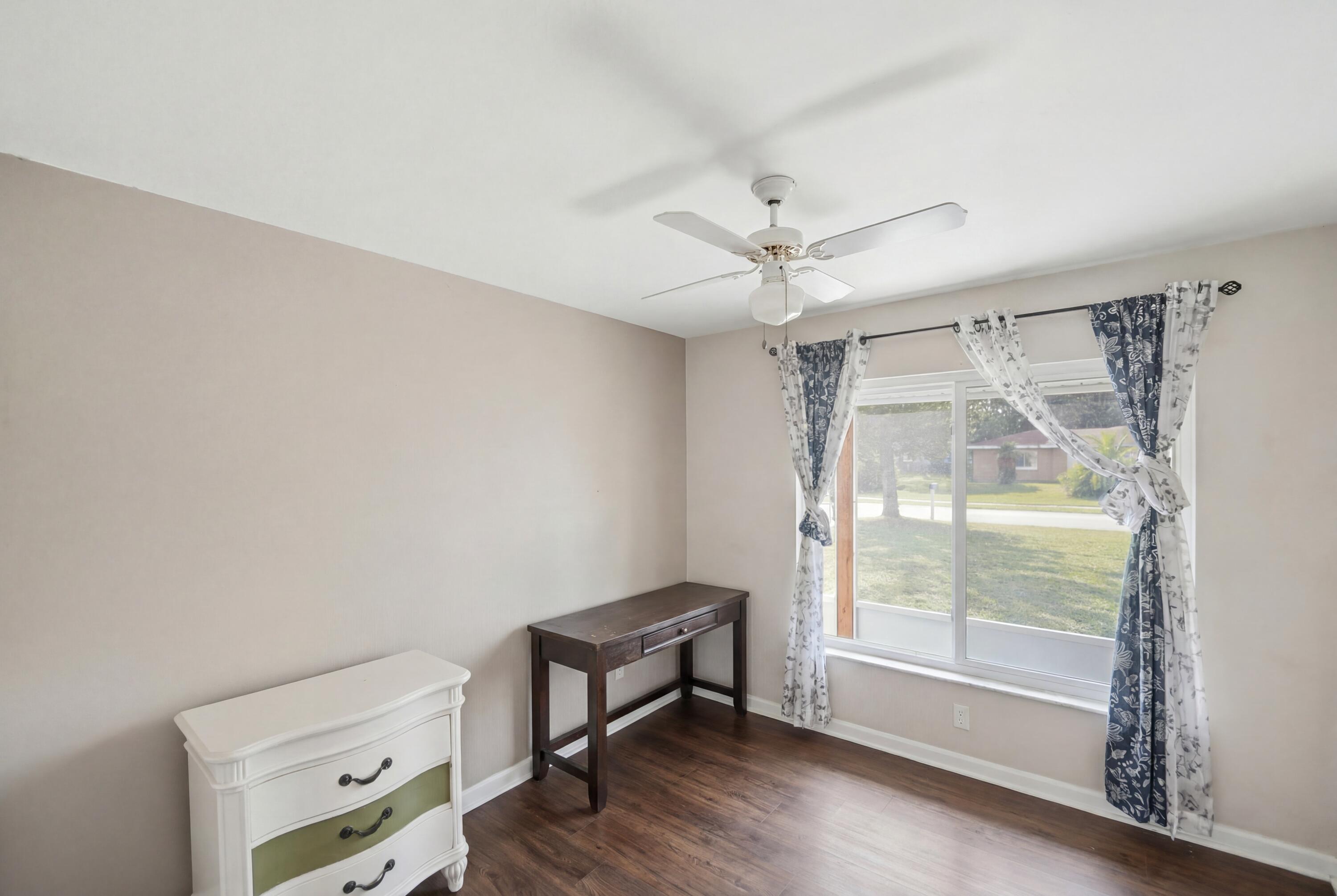 3120 Sw Landale Boulevard Property Photo 46