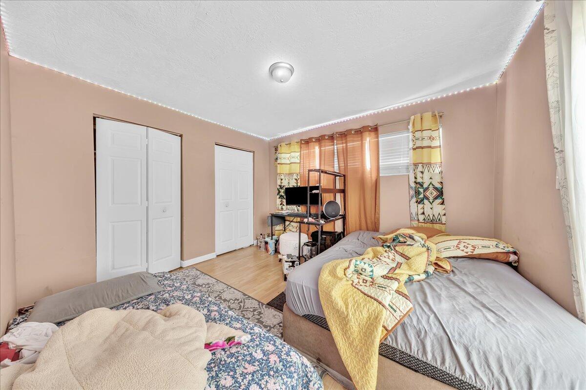 3560 Nw 34th Way Property Photo 18