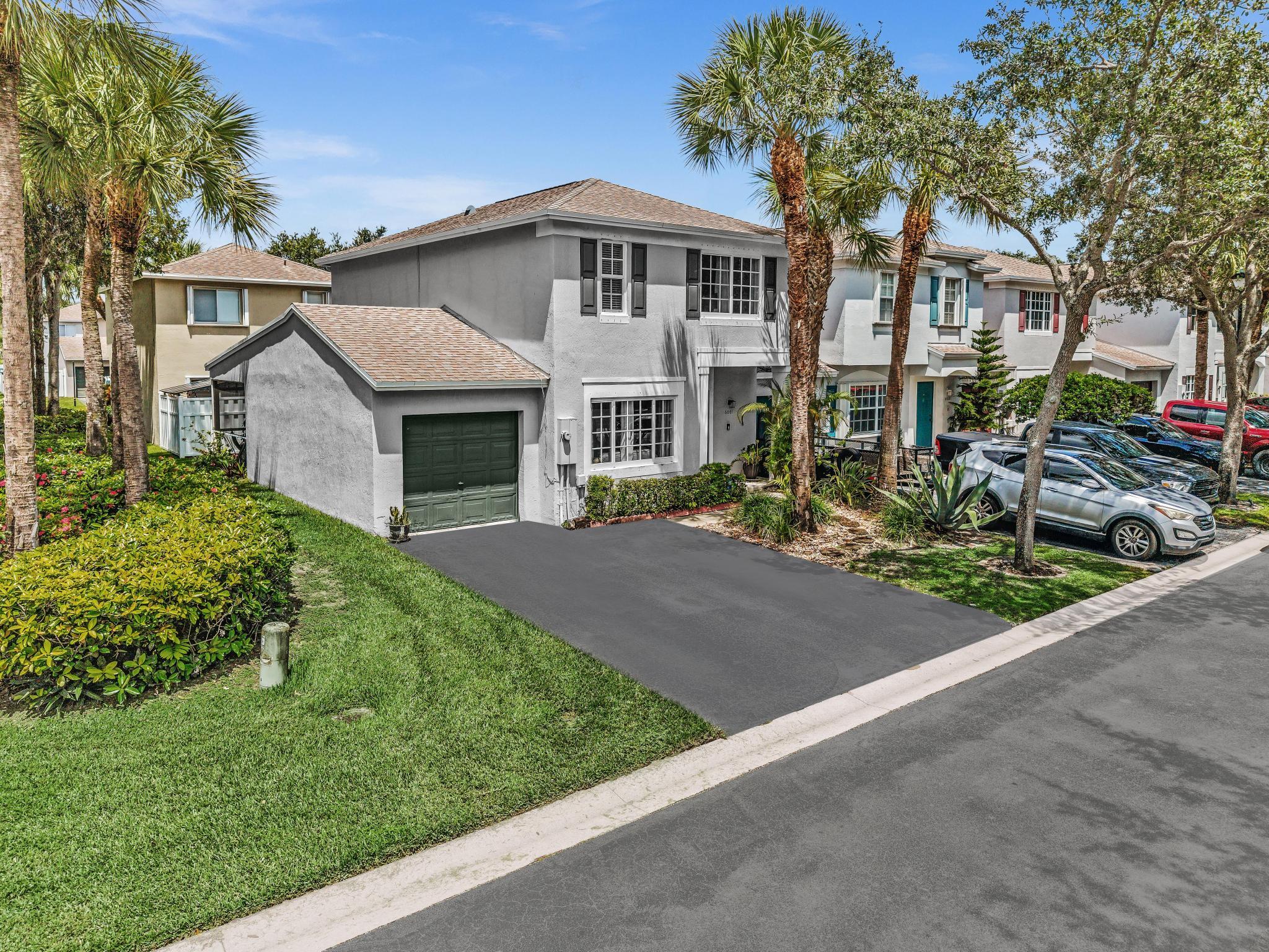 6001 Harbor Isle Way 494 Property Photo 1