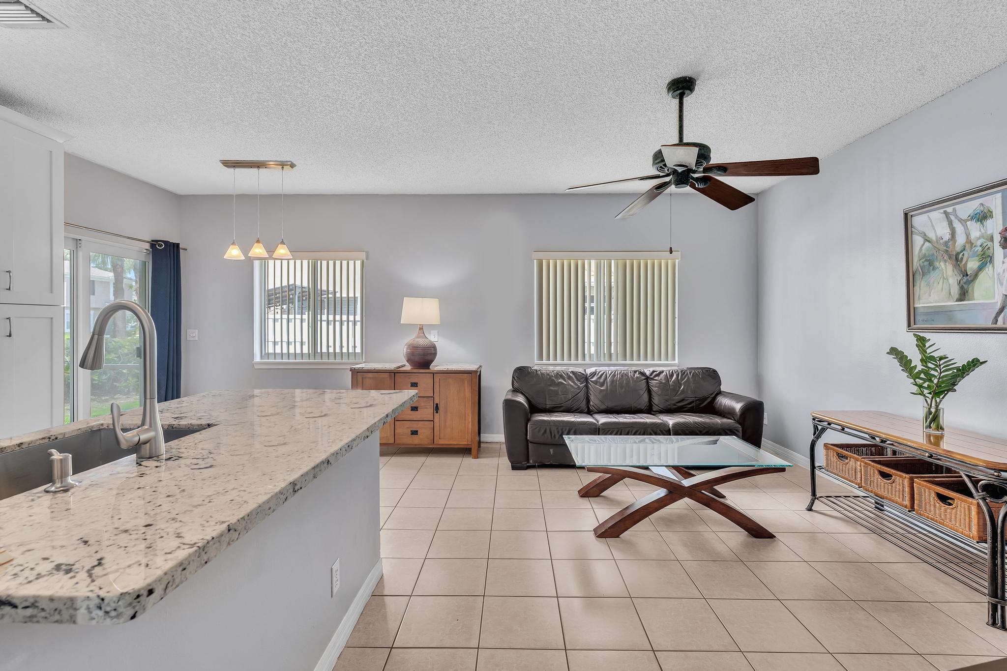 6001 Harbor Isle Way 494 Property Photo 15