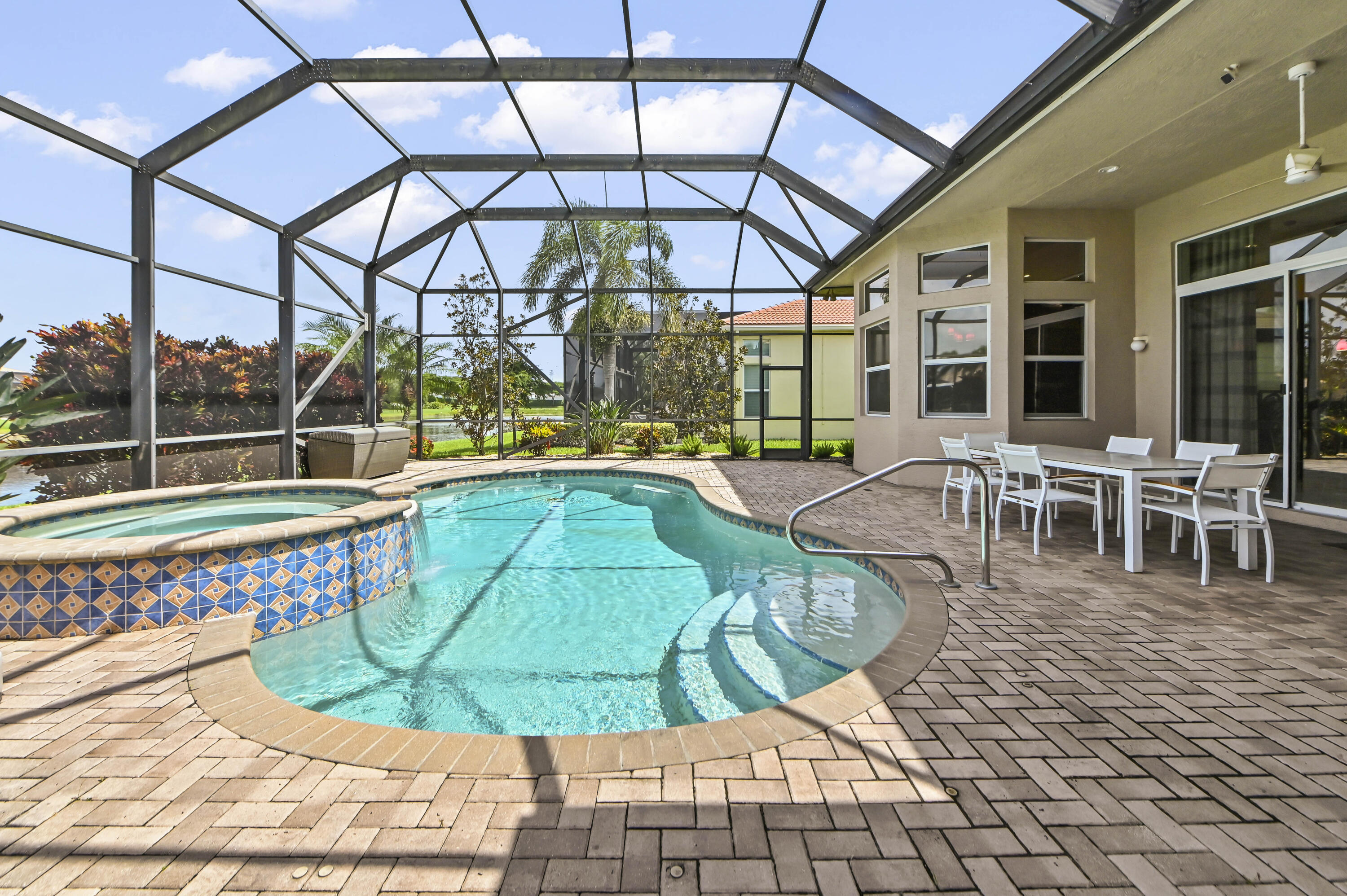 10540 Whitewind Circle Property Photo 33
