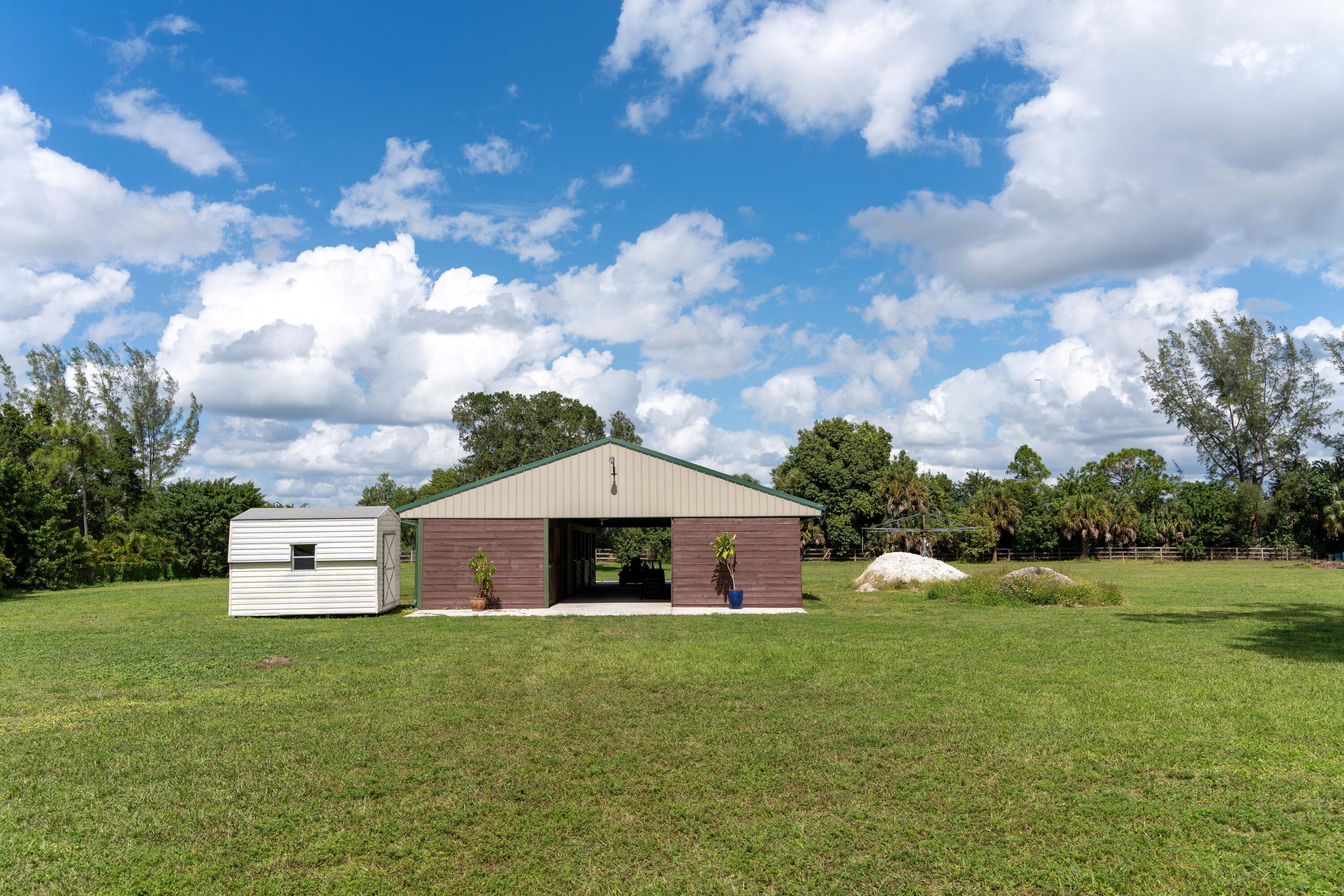 14279 43rd Road N Property Photo 14