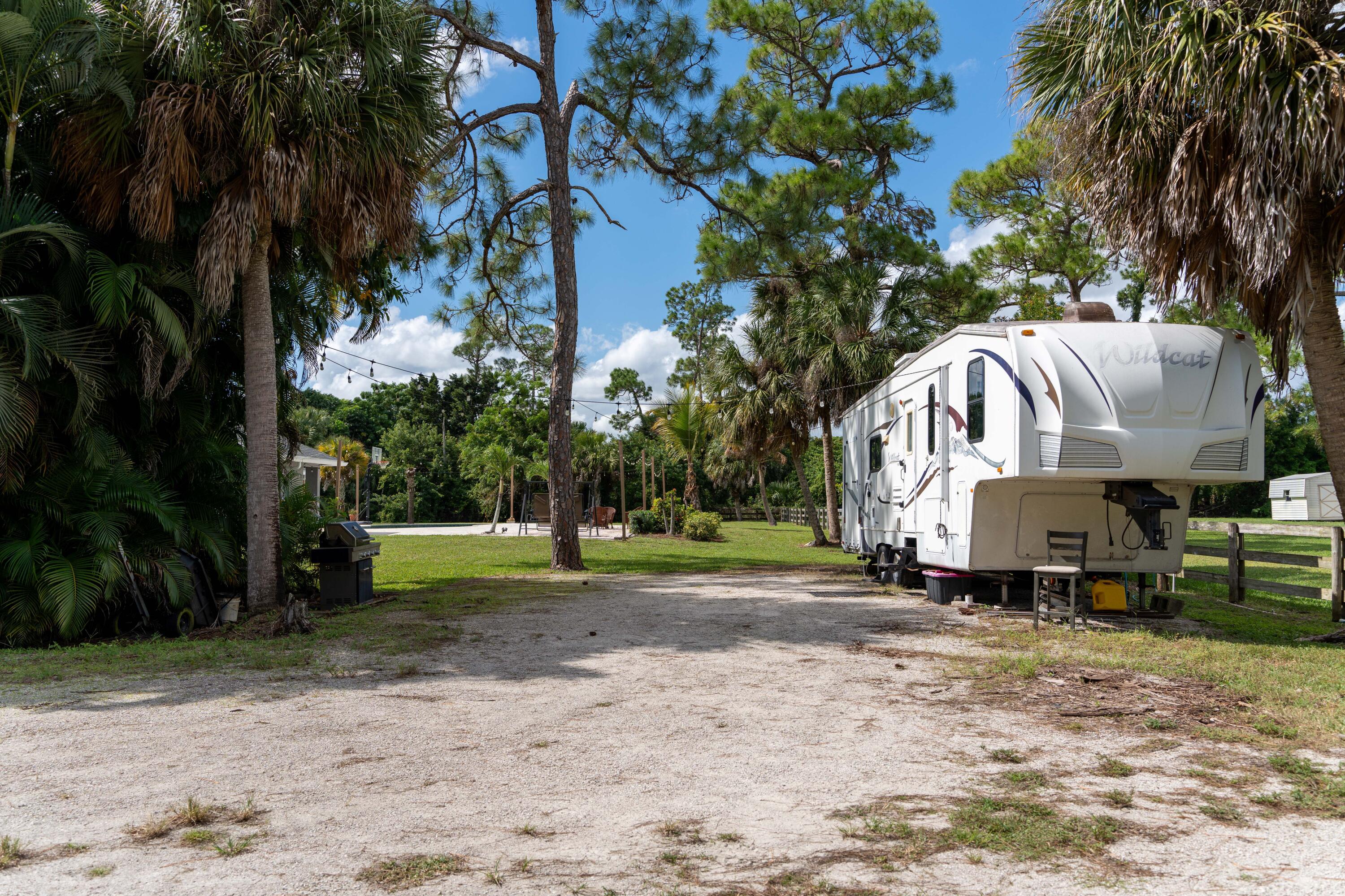 14279 43rd Road N Property Photo 16