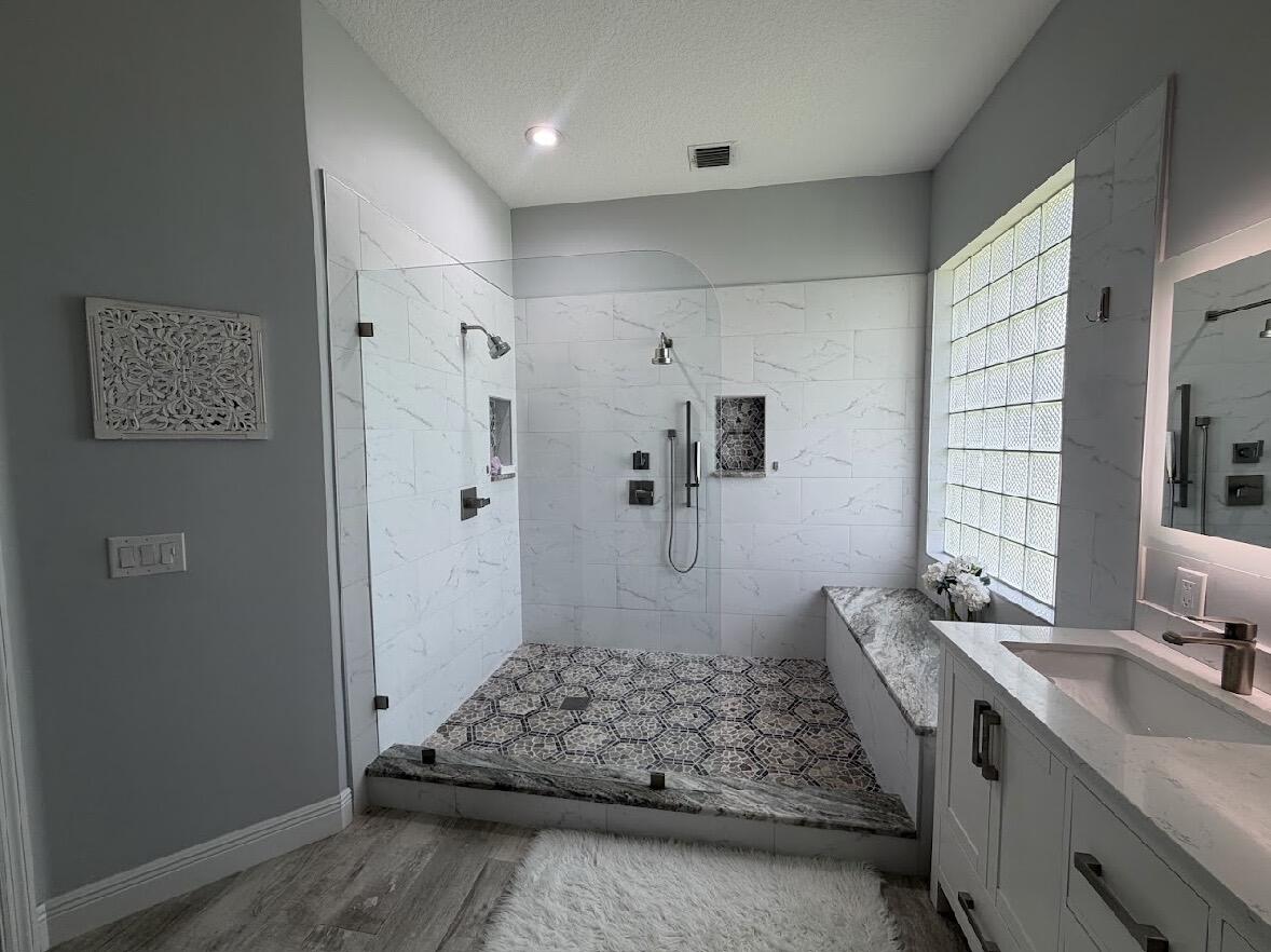 14279 43rd Road N Property Photo 22