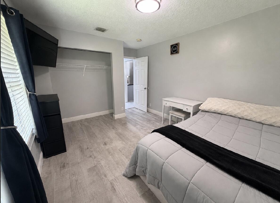 14279 43rd Road N Property Photo 23