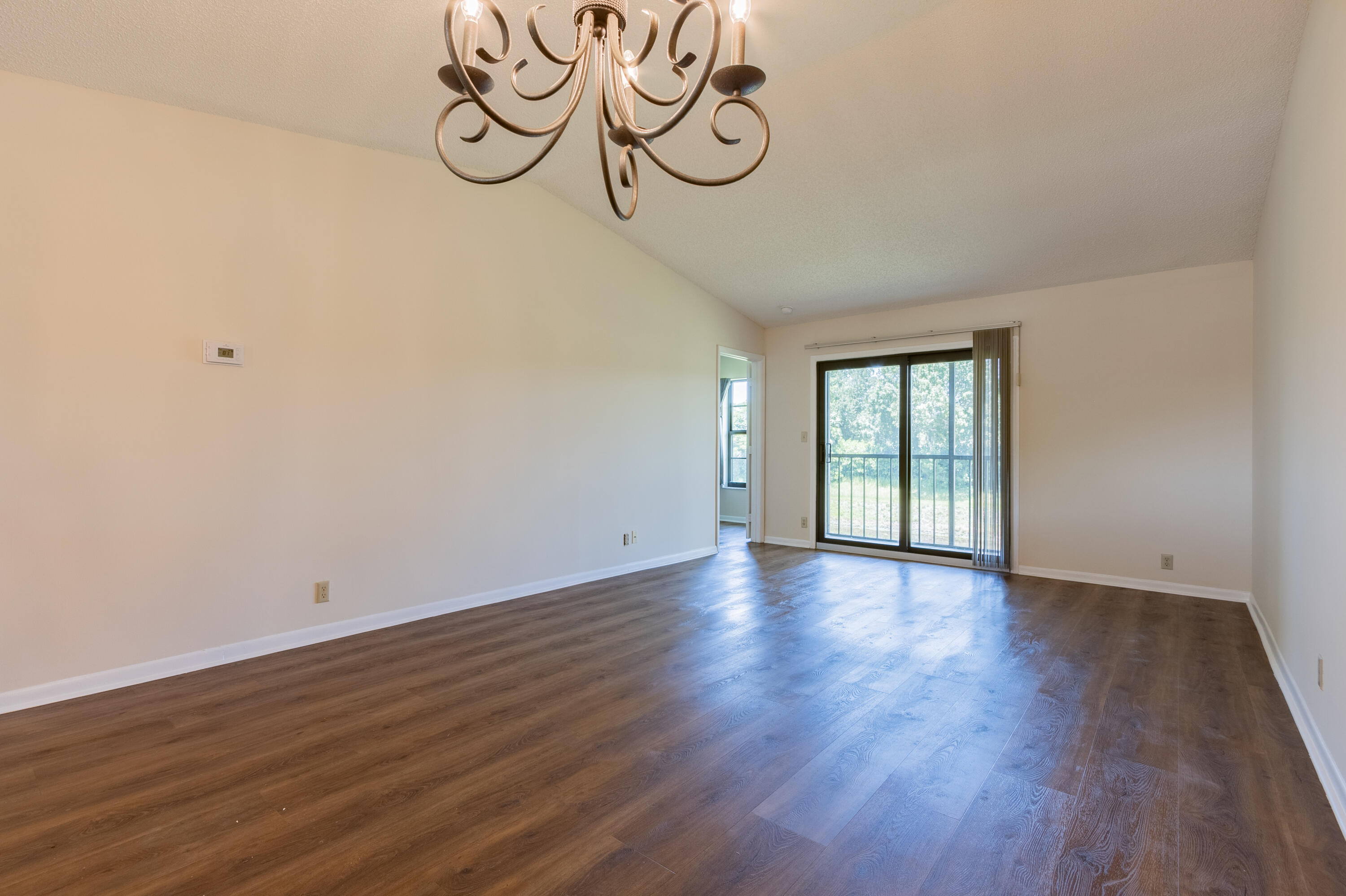9449 Boca Cove Circle 911 Property Photo 5