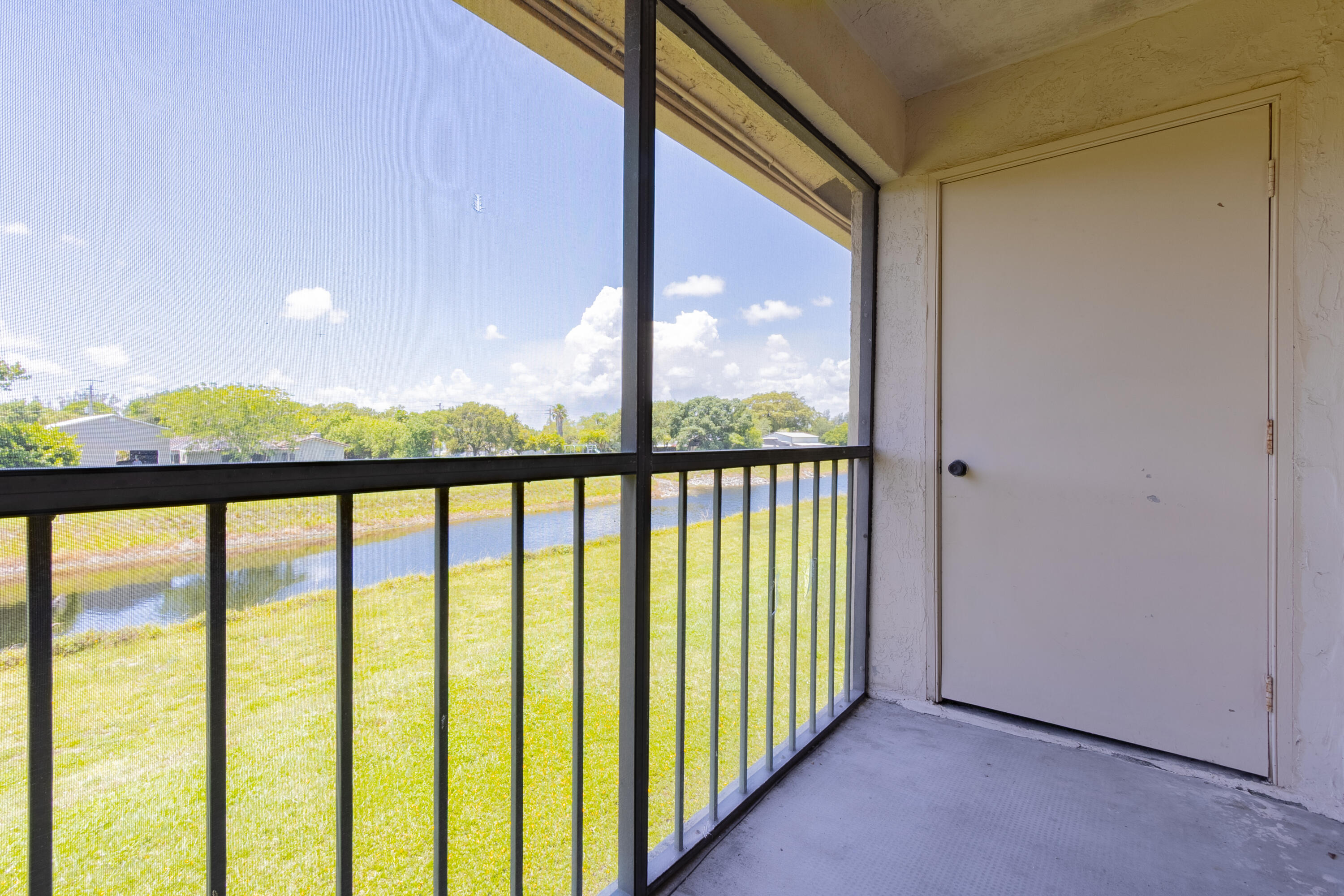 9449 Boca Cove Circle 911 Property Photo 8