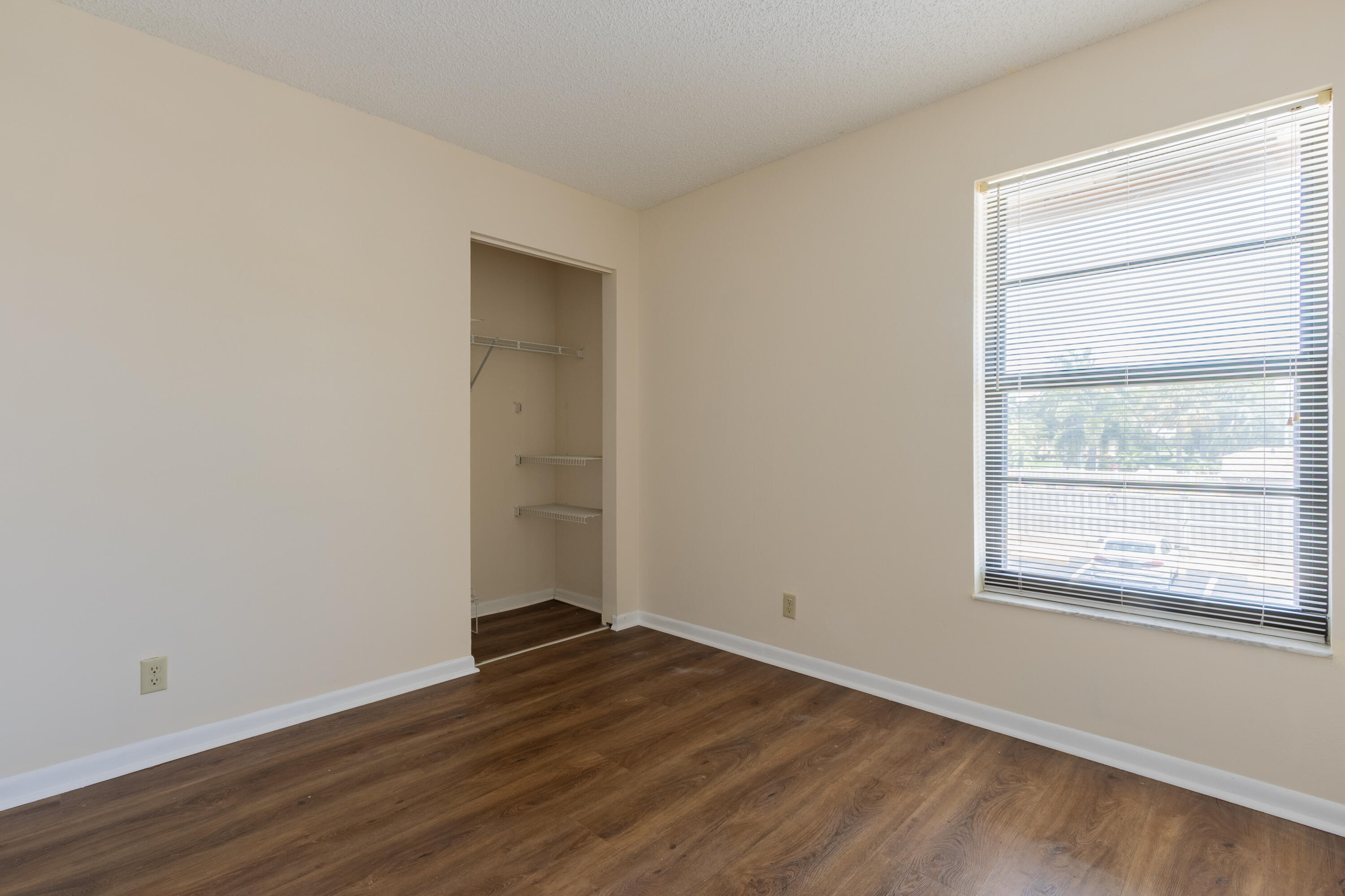 9449 Boca Cove Circle 911 Property Photo 11
