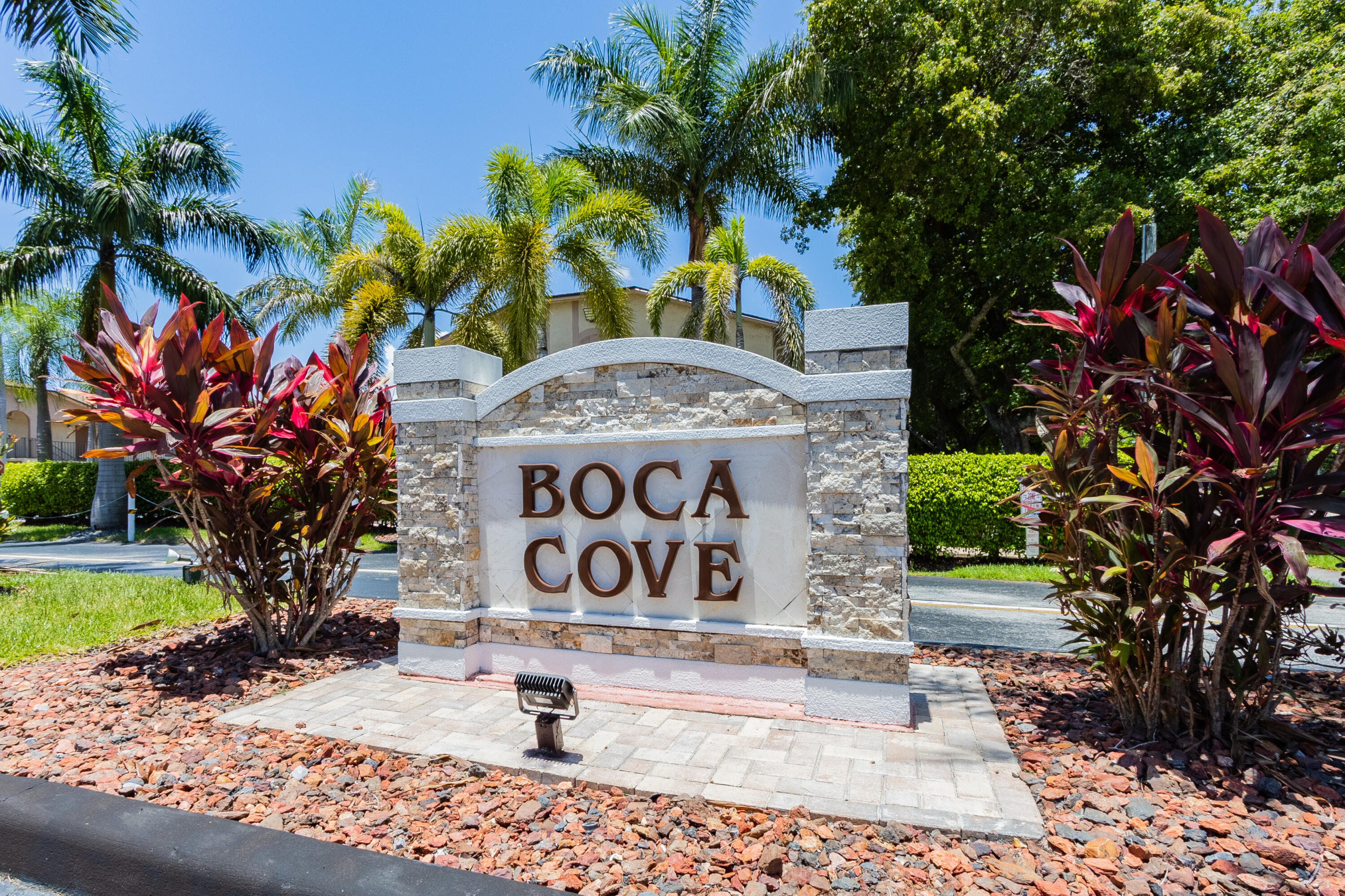 9449 Boca Cove Circle 911 Property Photo 22