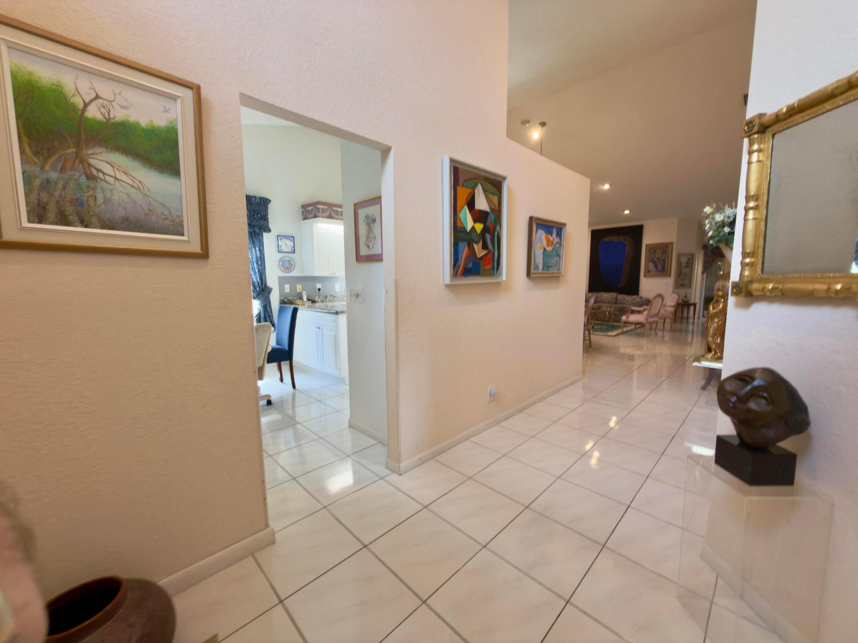7922 Sandy Pointe Drive Property Photo 6