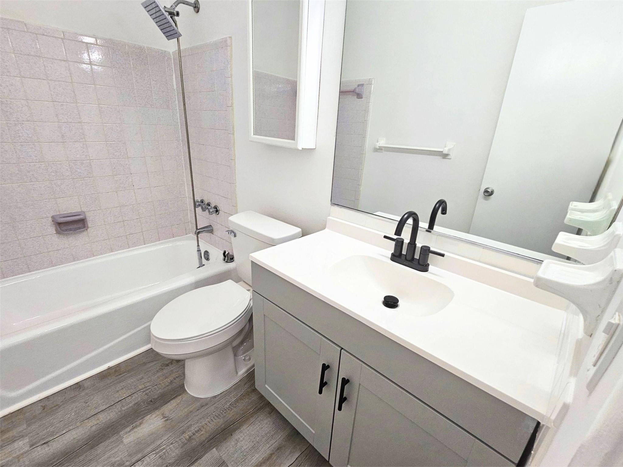 1300 Ne 3rd Street 23 Property Photo 12