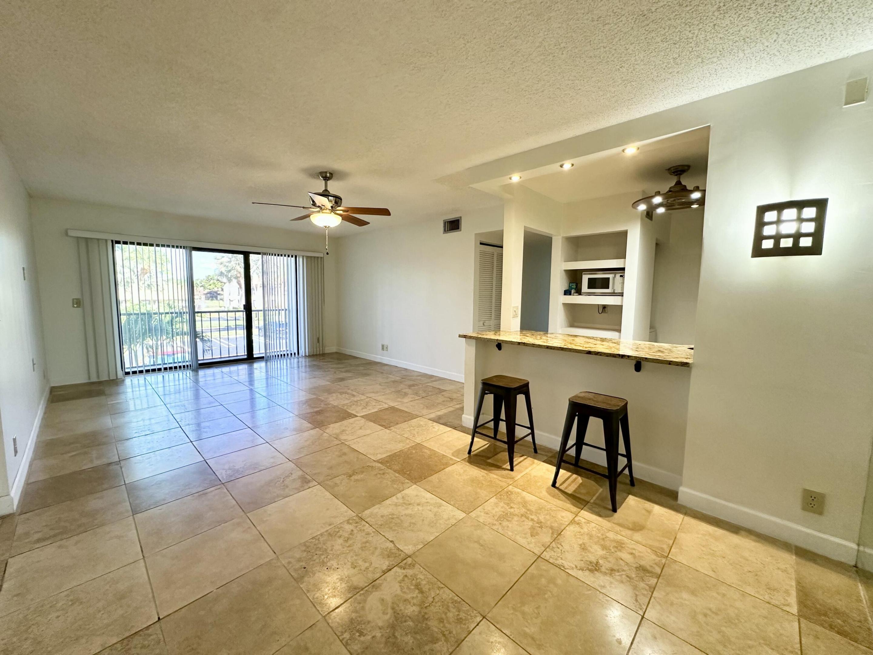 627 Sea Pine Way C2 Property Photo 8