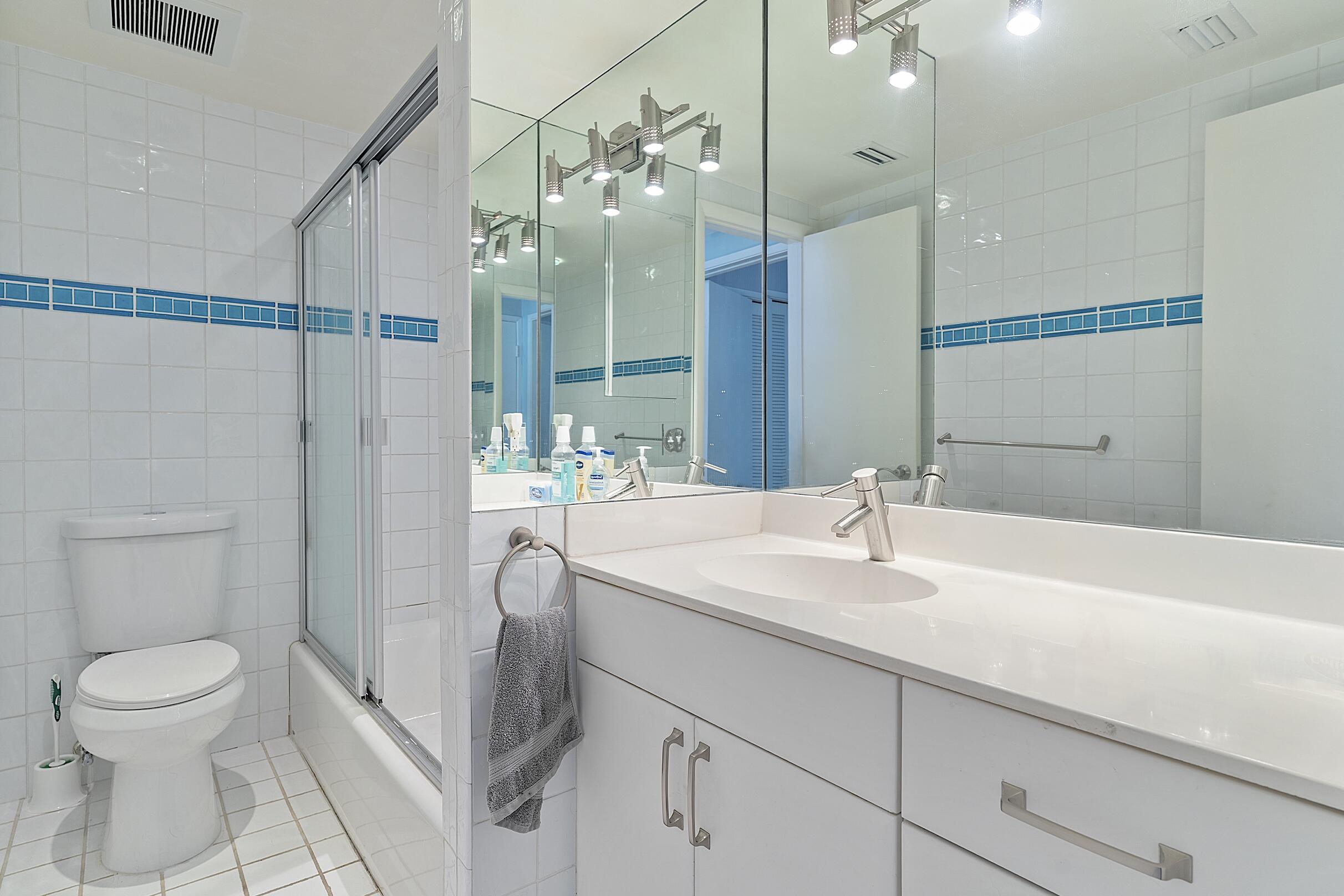 1535 Se 15th Street 206 Property Photo 25