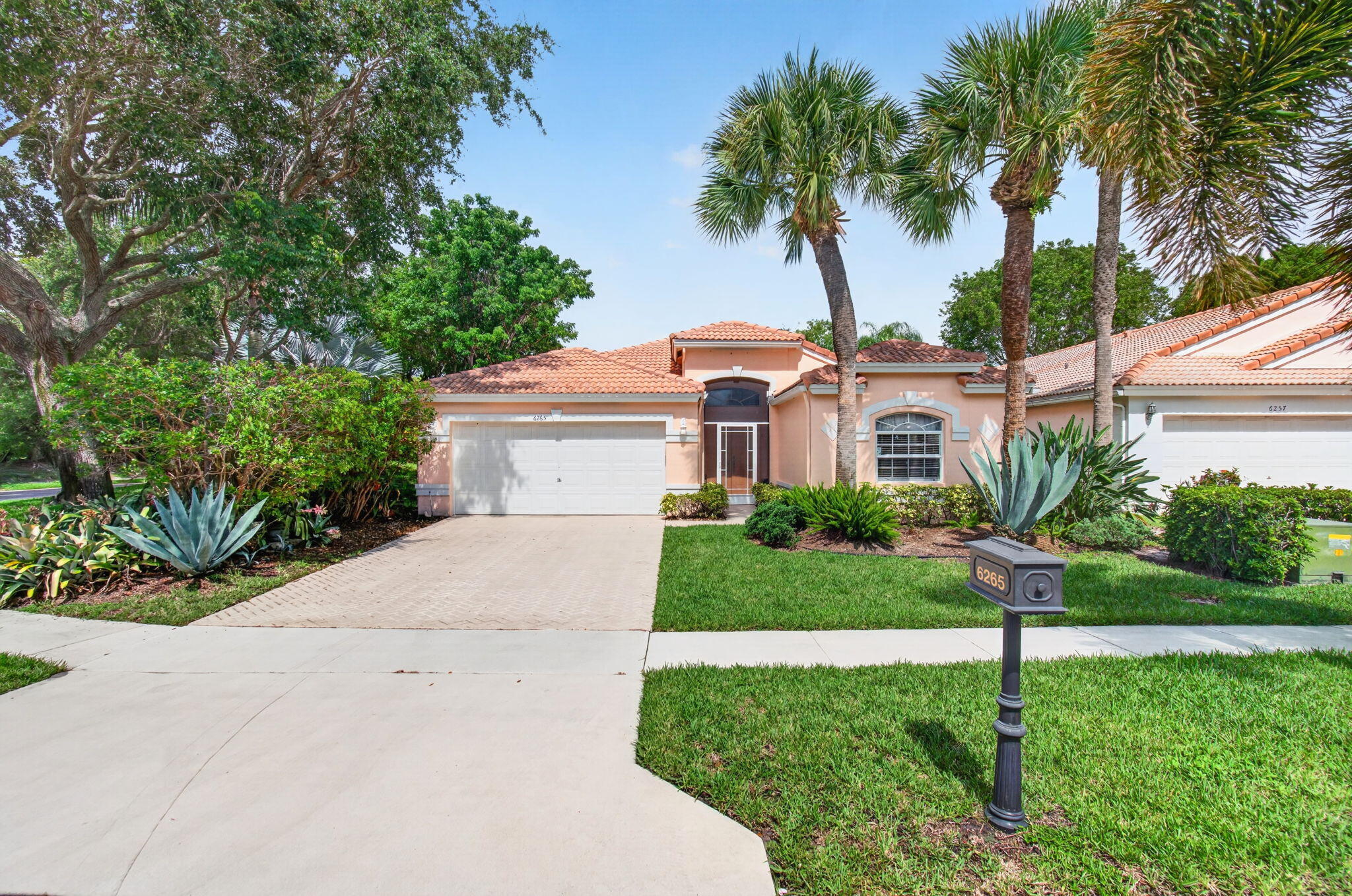 6265 Coral Reef Terrace Property Photo 2