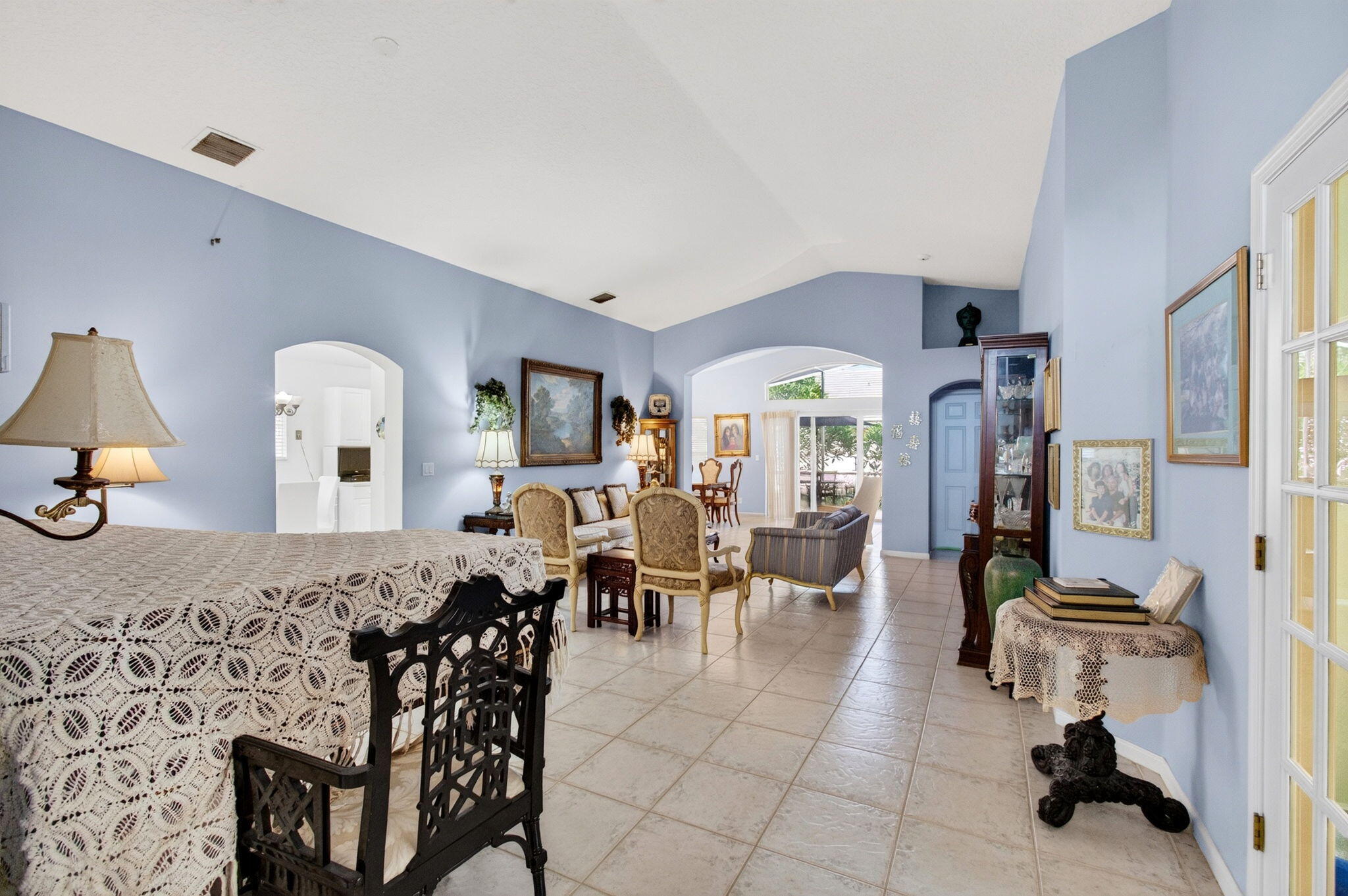 6265 Coral Reef Terrace Property Photo 10