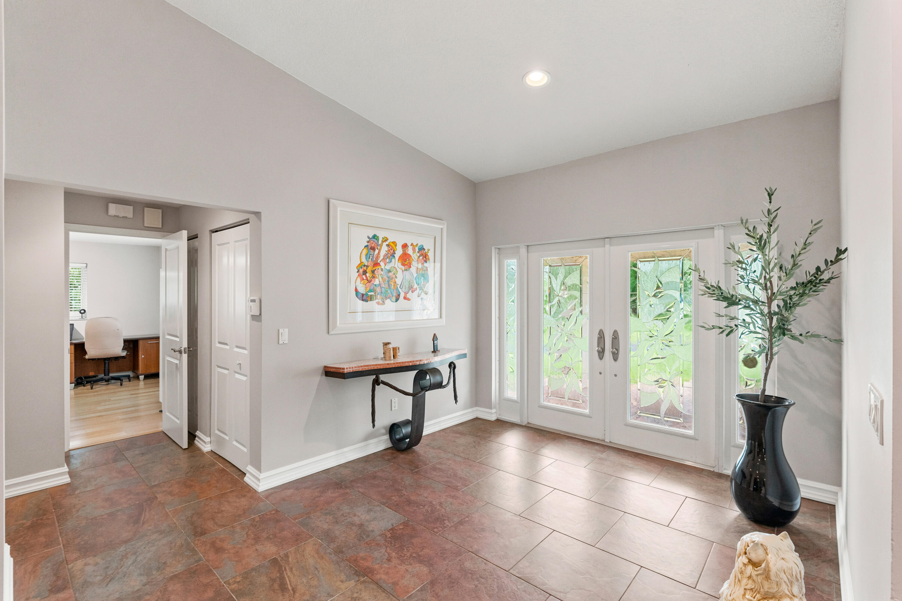22829 Horse Shoe Way Property Photo 5