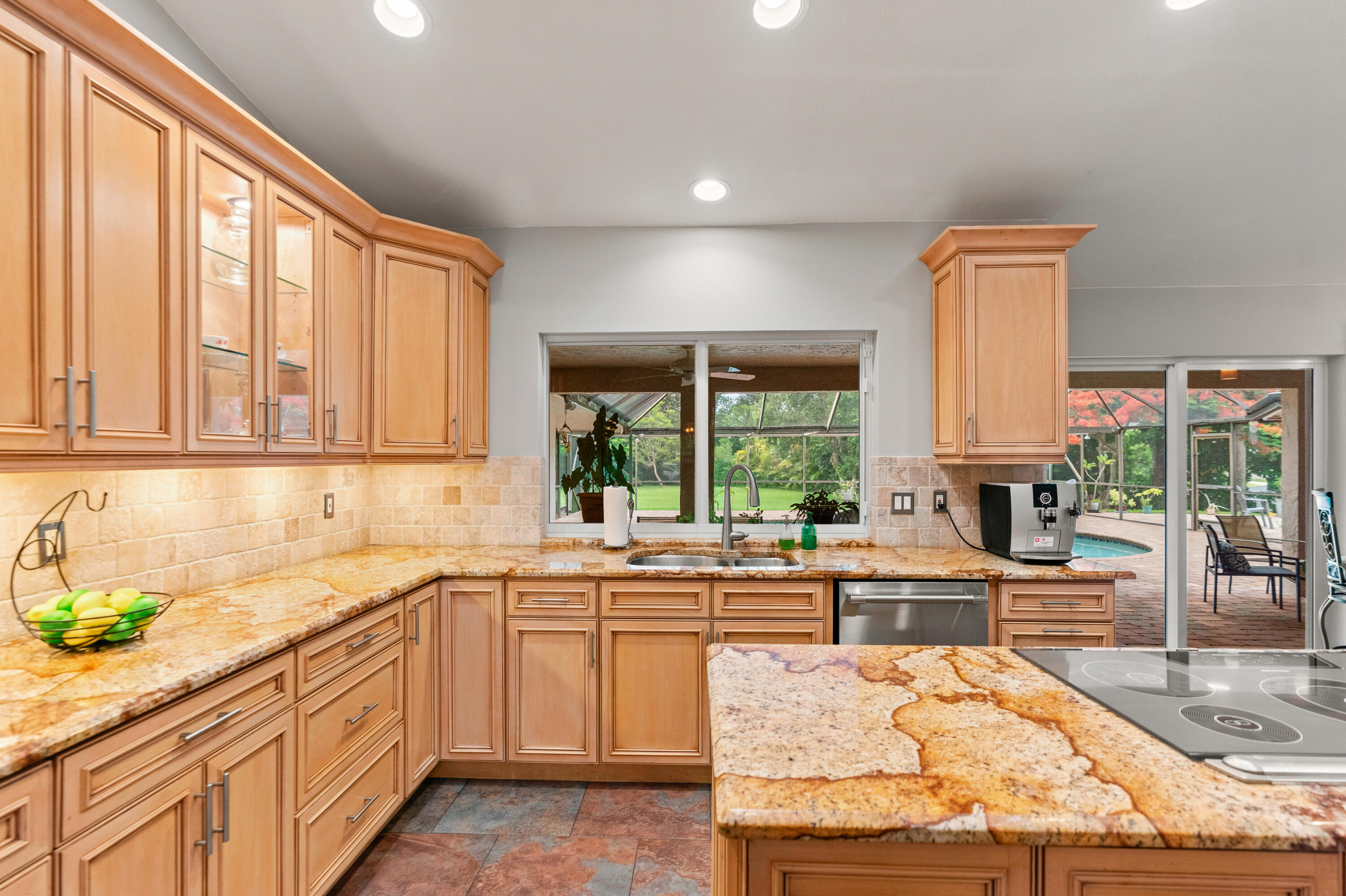 22829 Horse Shoe Way Property Photo 16