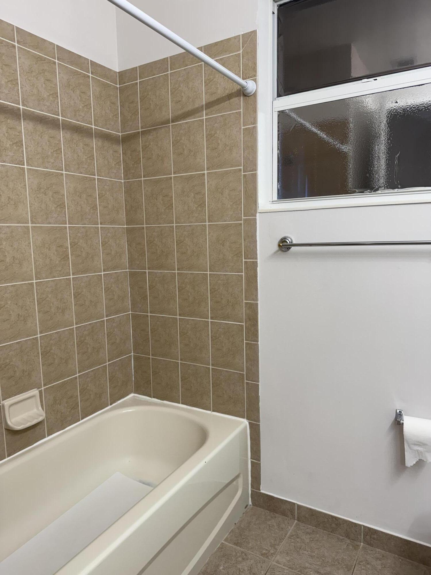 2264 Newport Isles Boulevard Property Photo 6